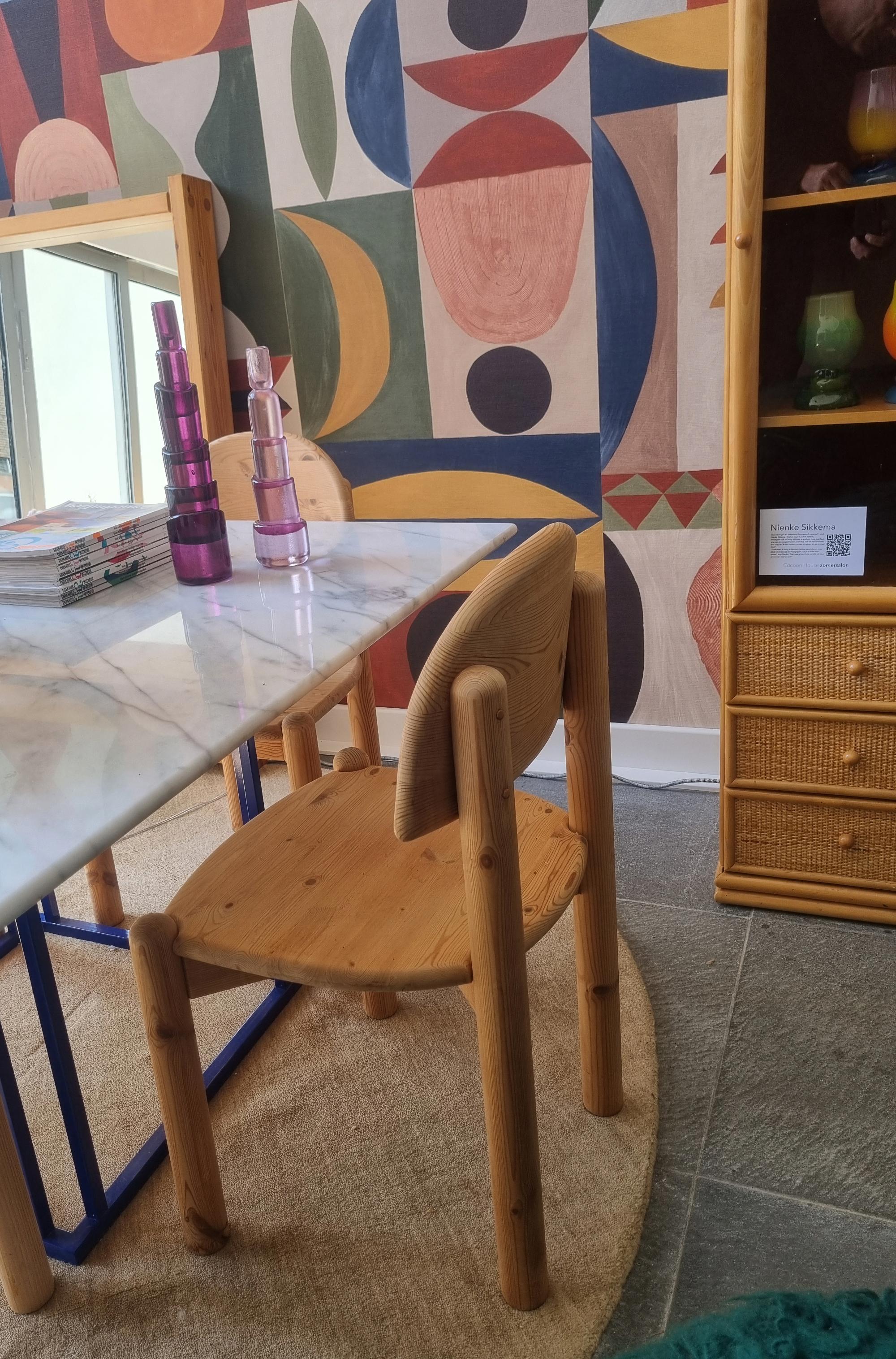 Set of four pine dining chairs by Daumiller, 1970s For Sale 3