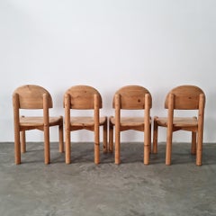 Ensemble de quatre chaises de salle à manger en pin par Daumiller, 1970