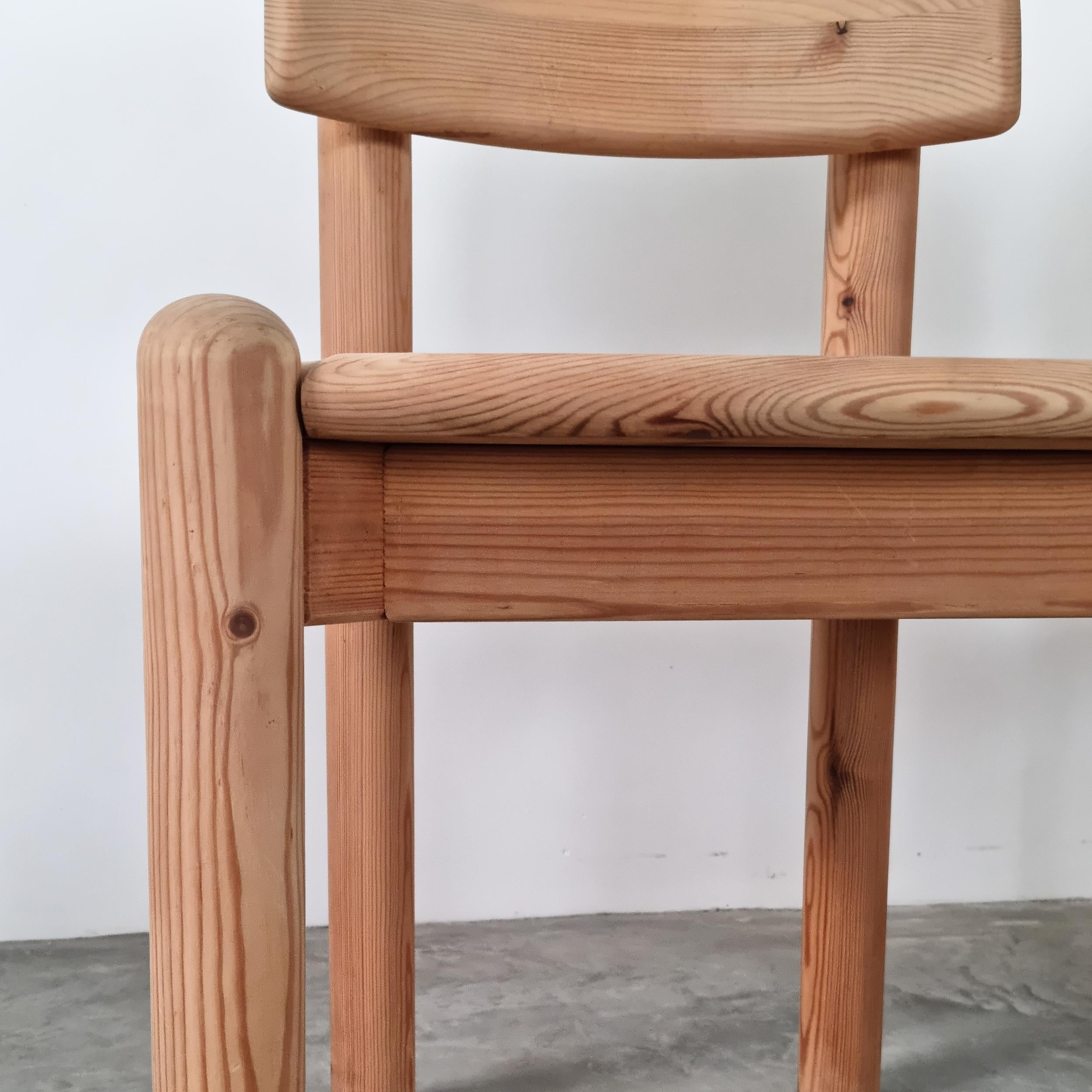 Set of four pine dining chairs by Daumiller, 1970s For Sale 2