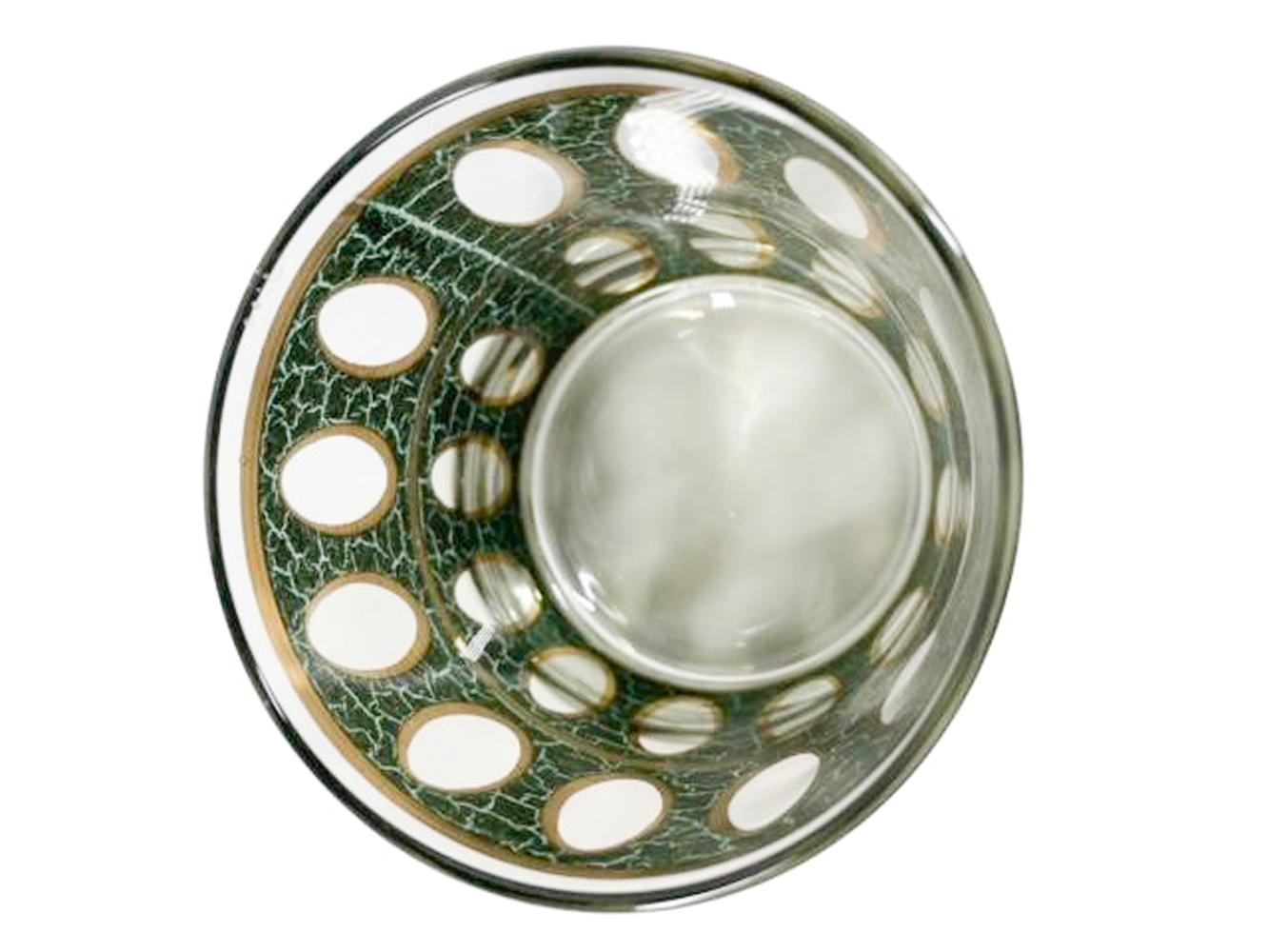Ensemble de quatre verres Pisa Rocks avec or craquelé sur émail vert par Culver LTD en vente 2