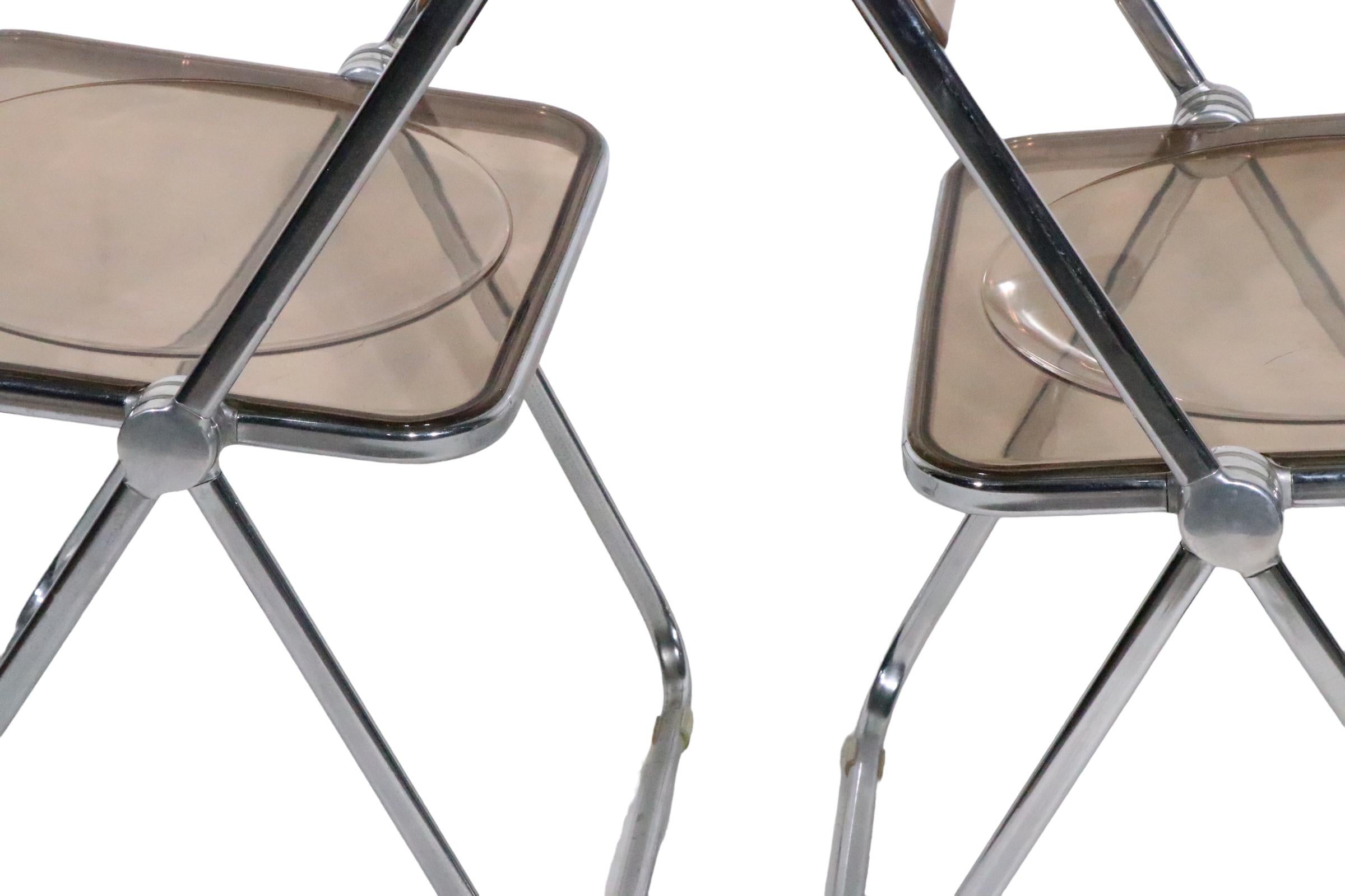 Set of Four Plia Folding Chairs by Giancarlo Piretti for Castelli, circa 1970s For Sale 3