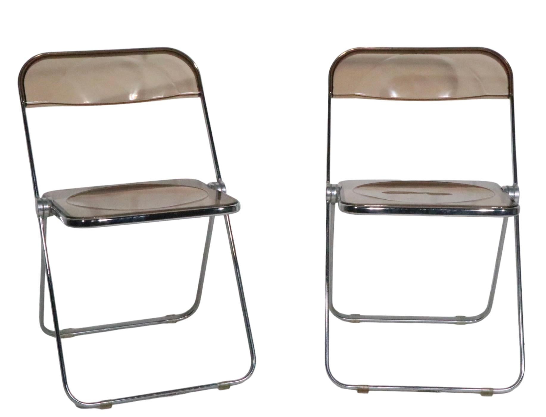 Set of Four Plia Folding Chairs by Giancarlo Piretti for Castelli, circa 1970s For Sale 5