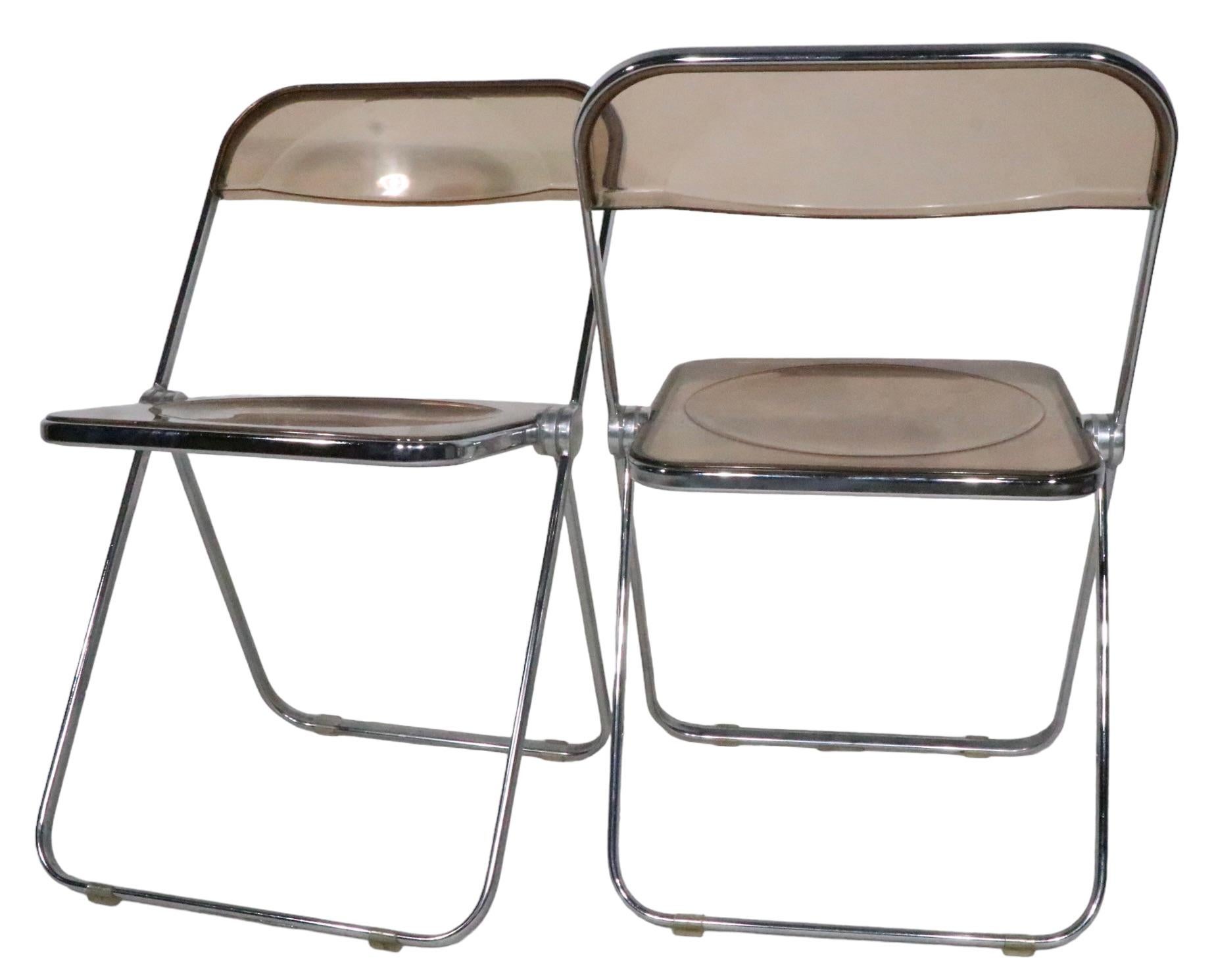 Late 20th Century Set of Four Plia Folding Chairs by Giancarlo Piretti for Castelli, circa 1970s For Sale