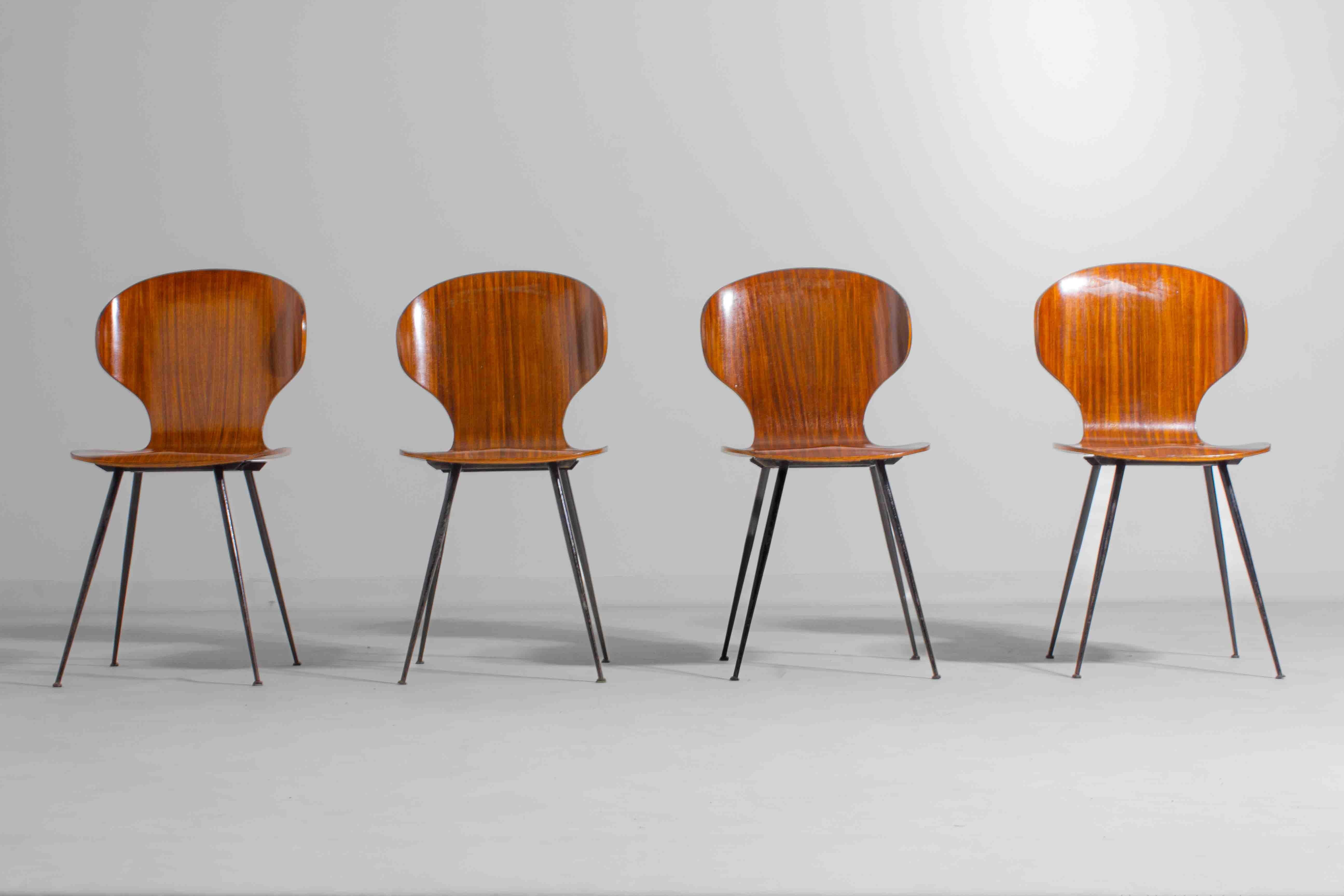 Mid-Century Modern Set of four plywood 'Lulli' chairs by Carlo Ratti, Italy, 1950s For Sale