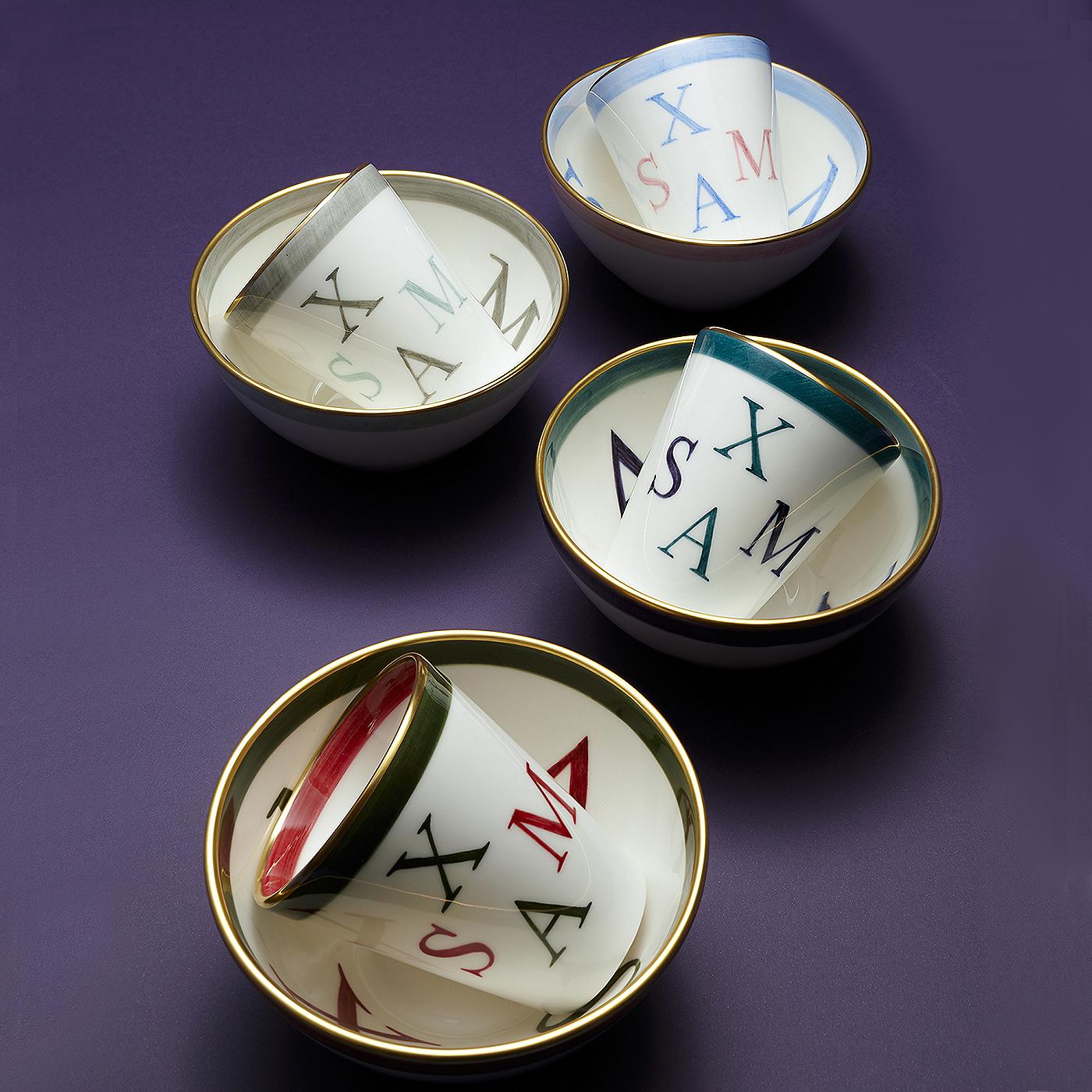 Contemporary Country Set of Four Porcelain Bowls Christmas Decor Sofina Boutique Kitzbuehel For Sale