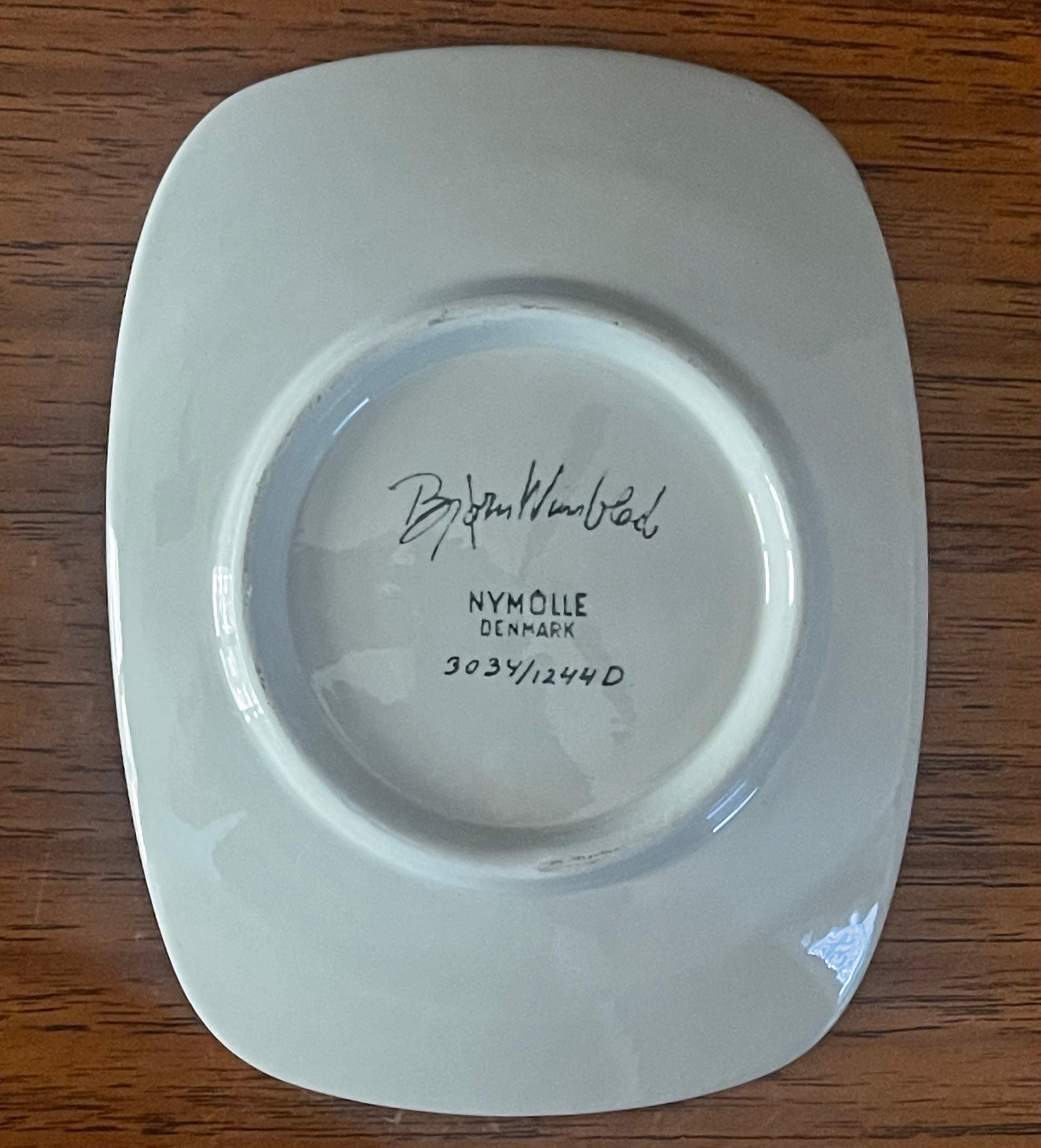 Set of Four Porcelain Bridge Ashtrays / Plates by Bjorn Wiinblad for Nymolle For Sale 5