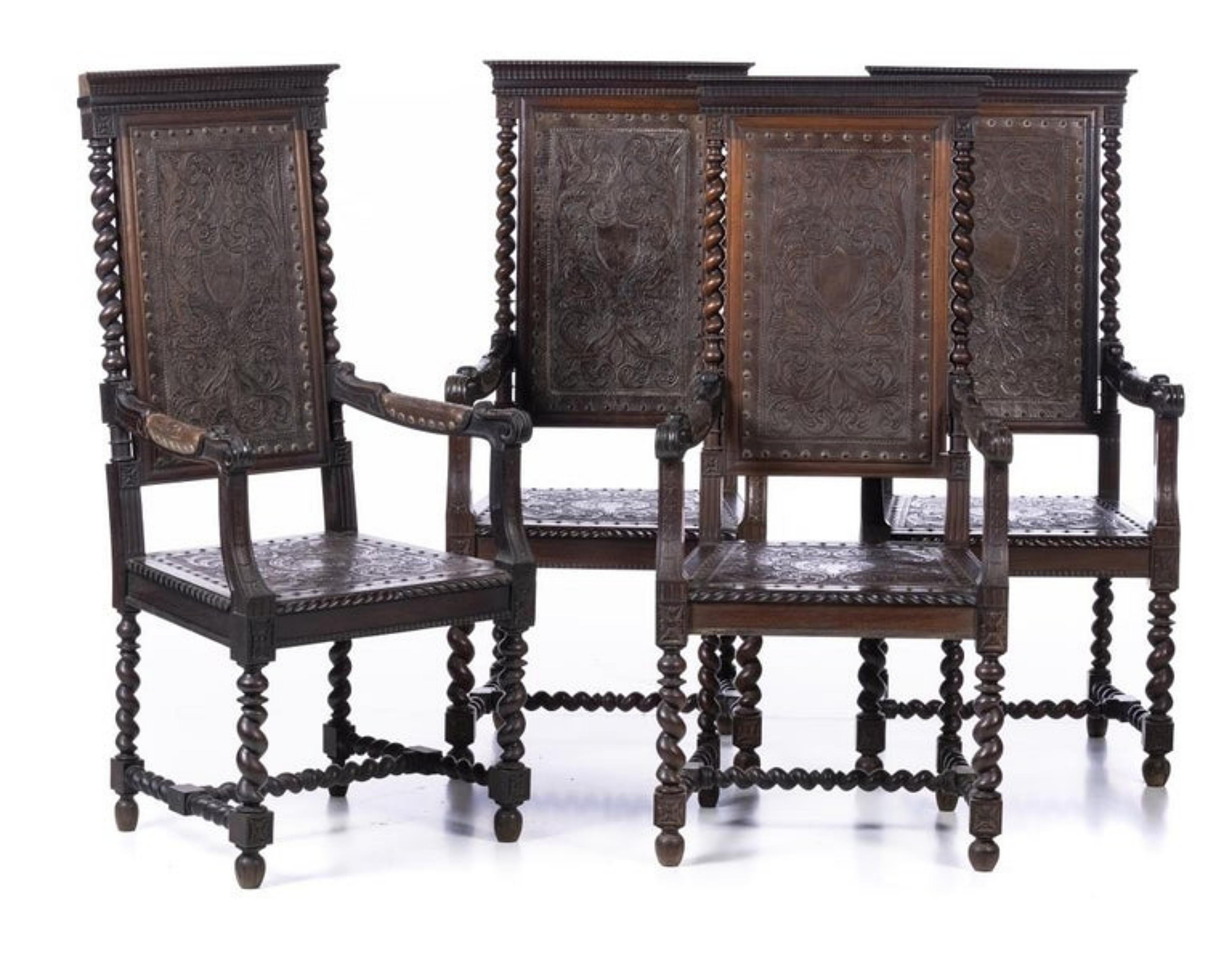Hand-Crafted Set of Four Portuguese Armchairs from the 18th Century For Sale