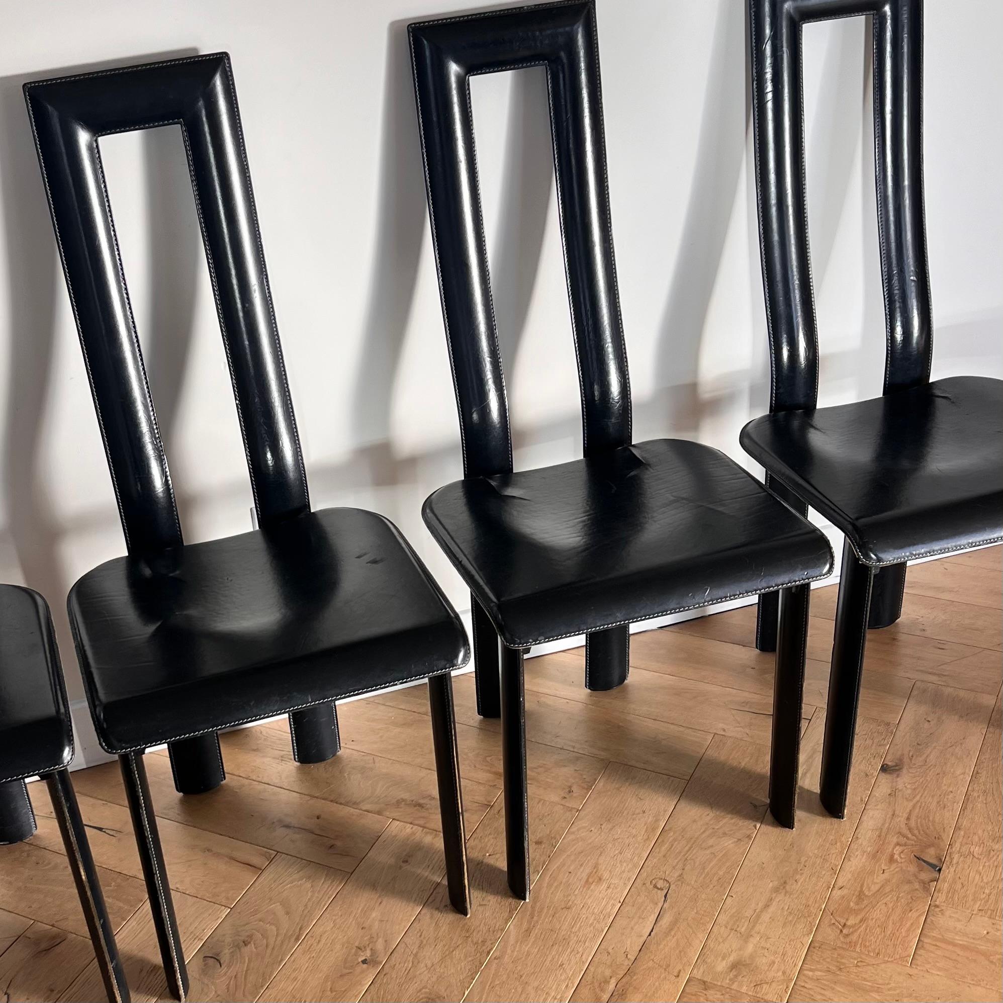 Set di quattro sedie da pranzo postmoderne di Antonella Mosca per Ycami, 20° secolo. 1