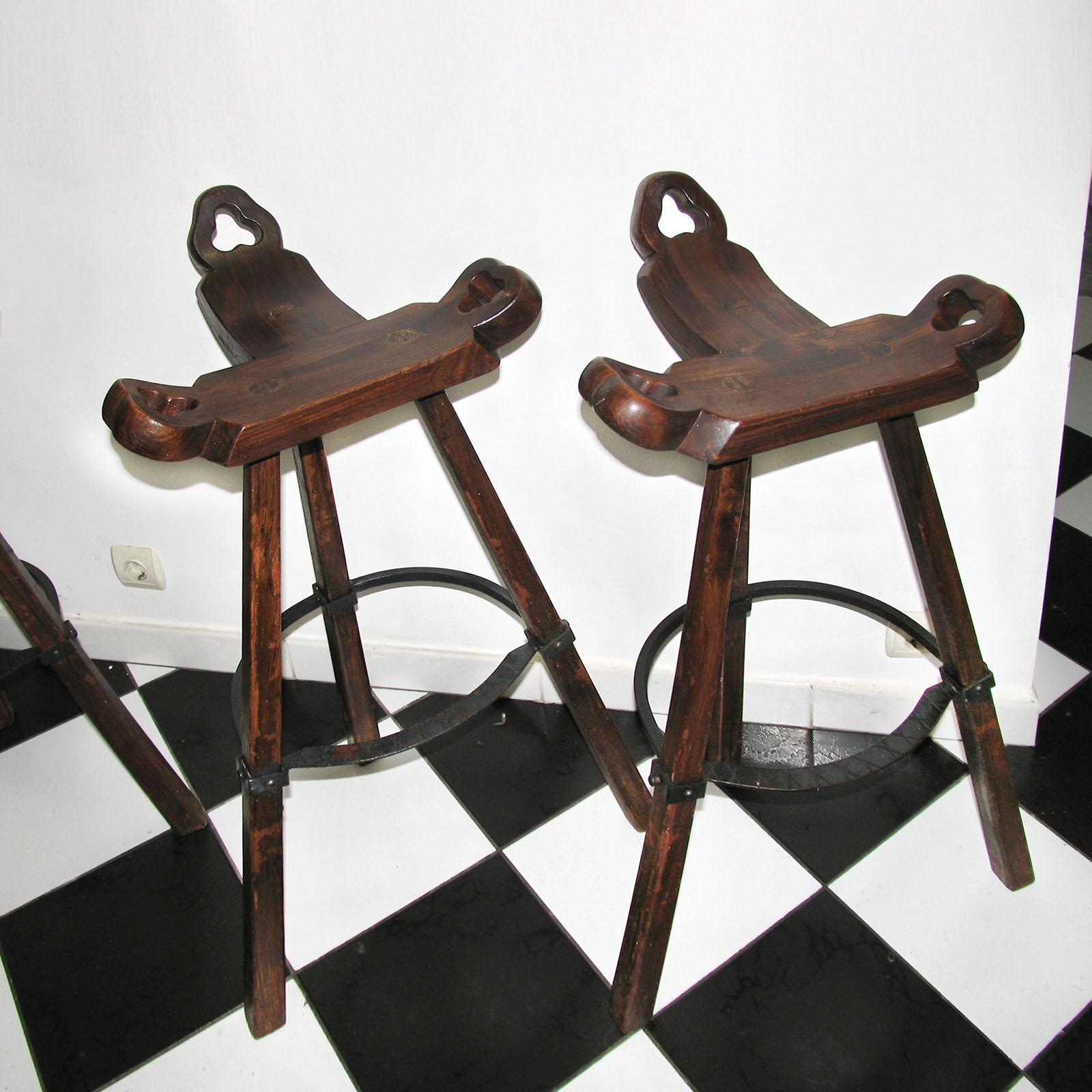 Set of Four Primitive Tripod Bar Stools 3