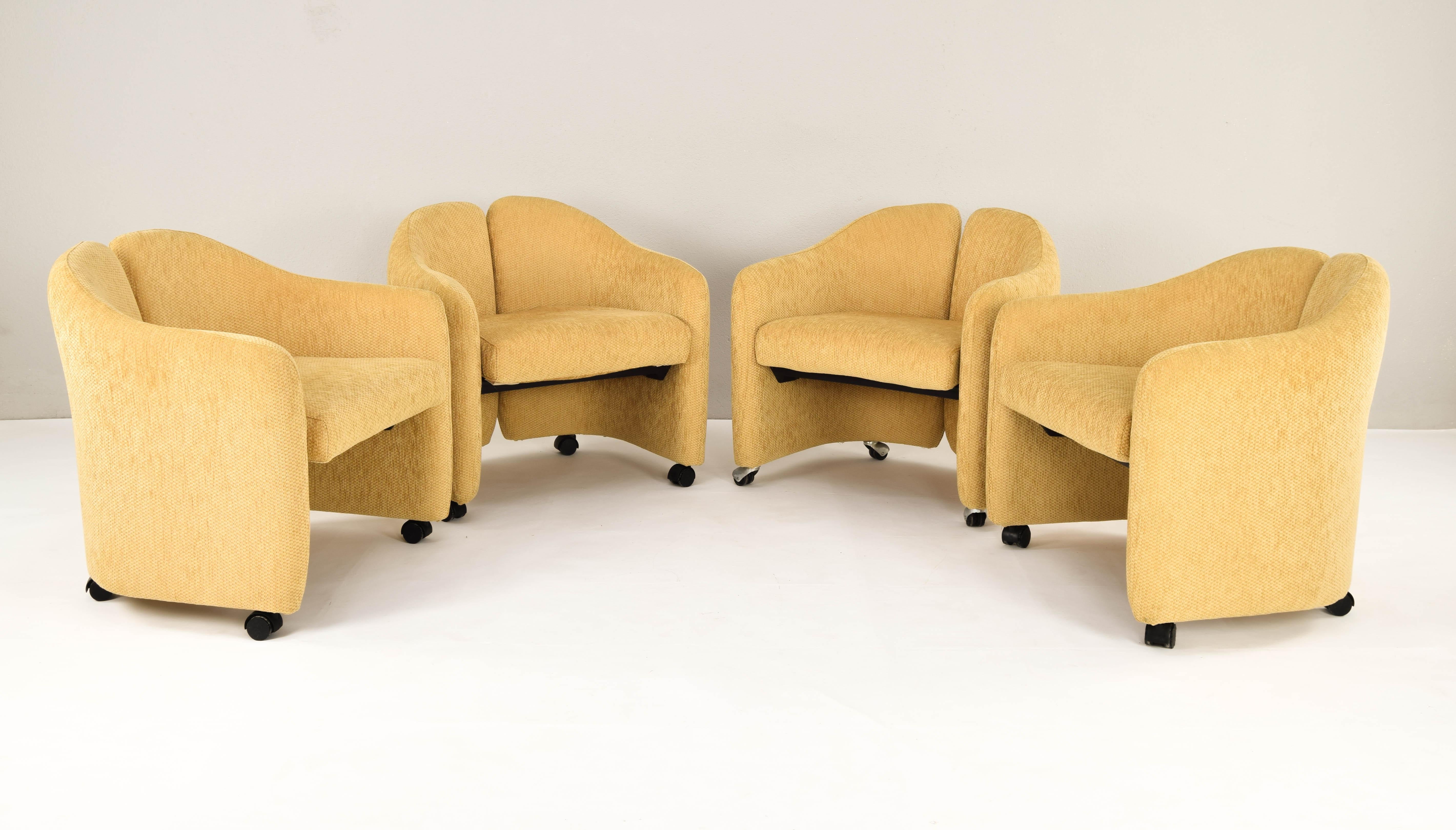 Spanish Set of Four PS 142 Eugenio Gerli Mid-Century Modern Chair for Tecno