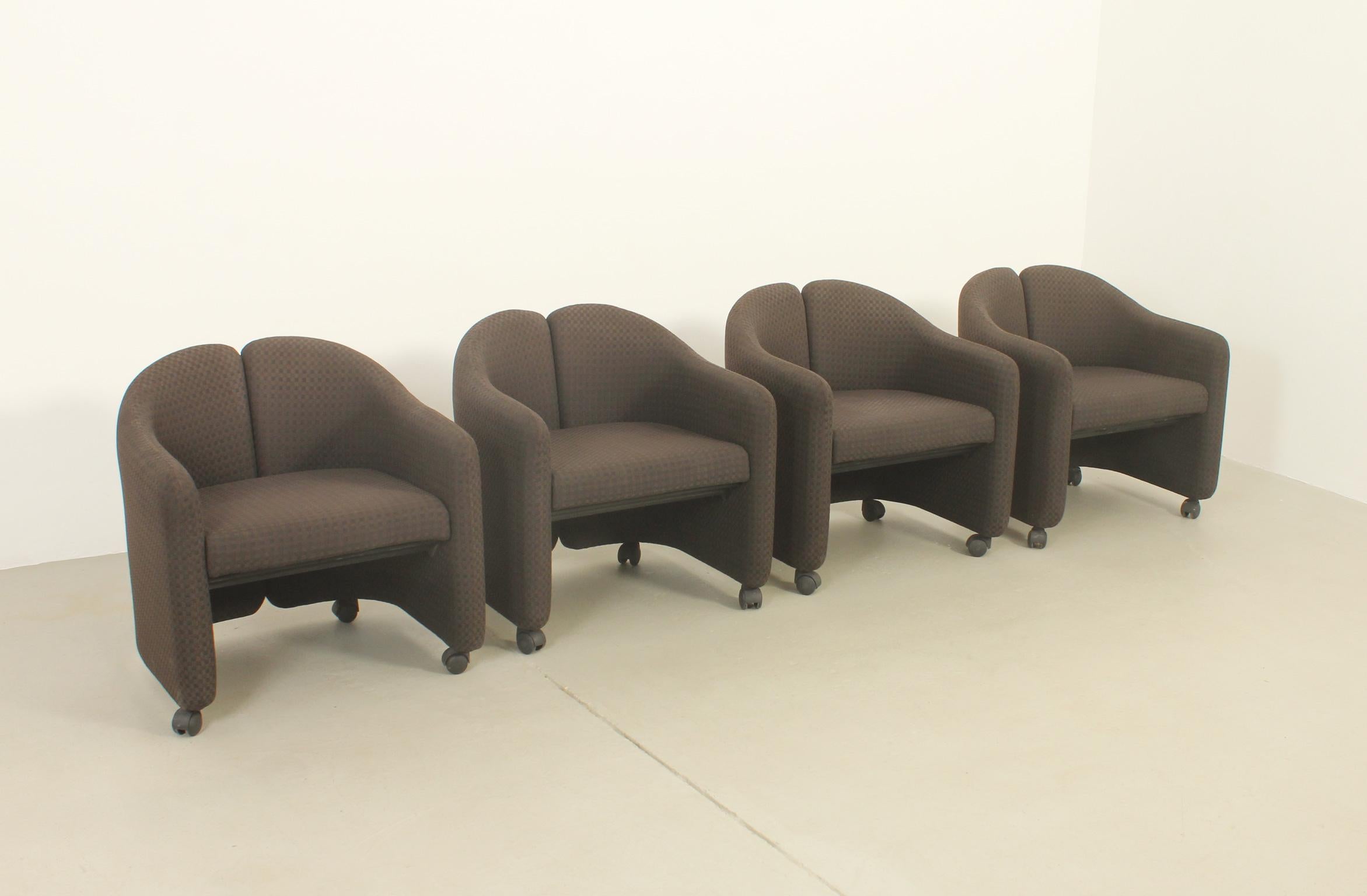 Italian Set of Four PS142 Armchairs by Eugenio Gerli for Tecno, Italy For Sale