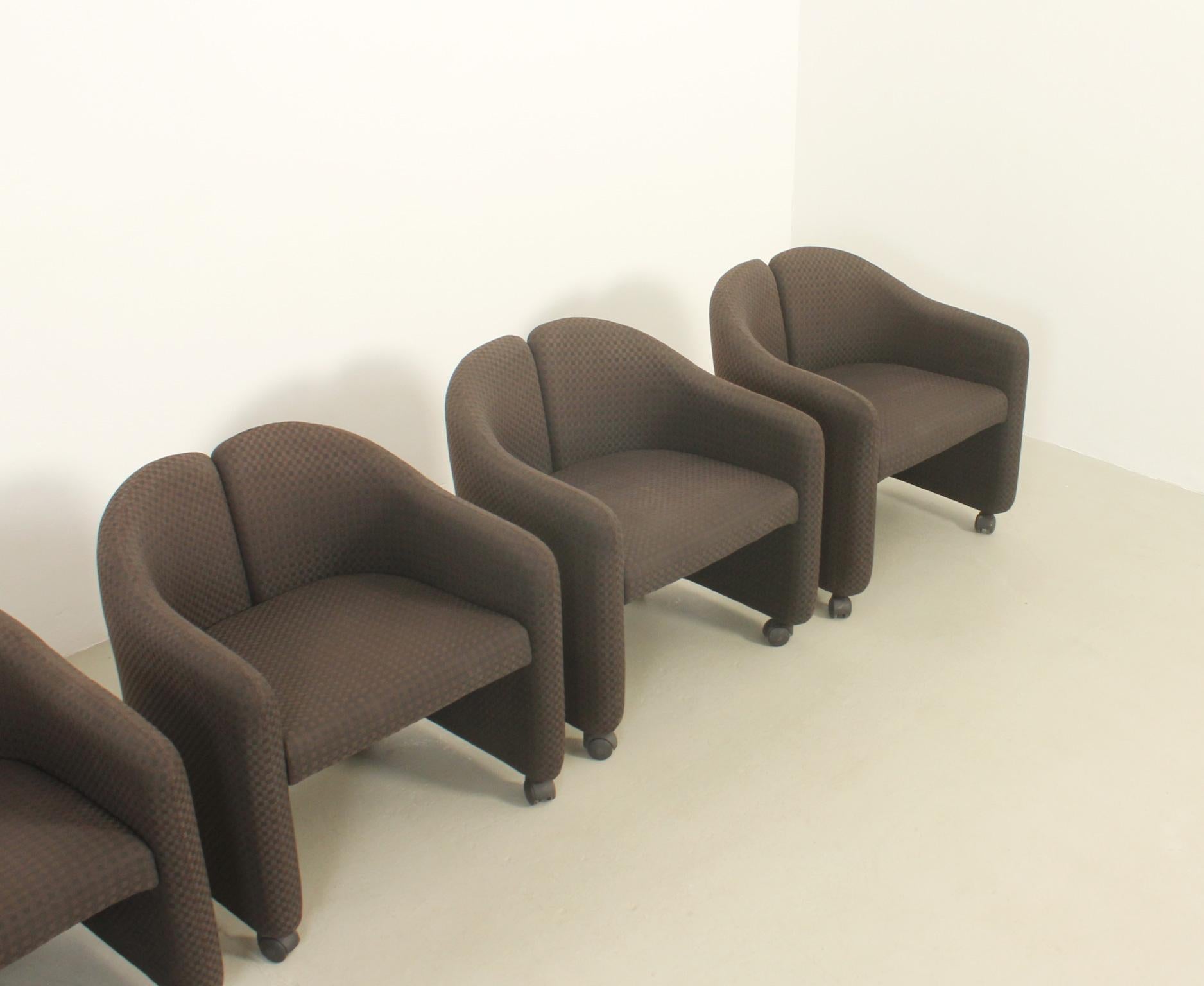 Set of Four PS142 Armchairs by Eugenio Gerli for Tecno, Italy In Good Condition For Sale In Barcelona, ES