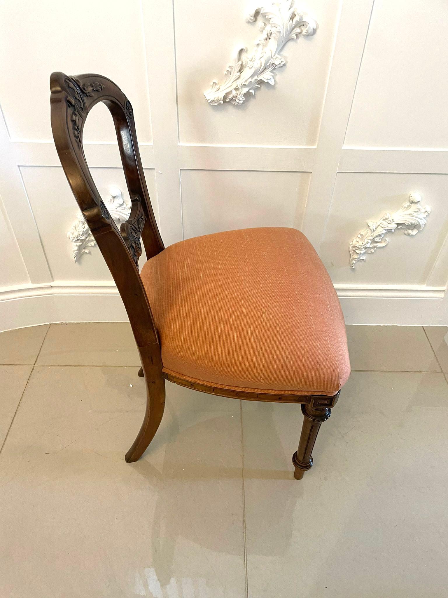 English Set of Four Quality Antique Victorian Carved Walnut Dining Chairs For Sale