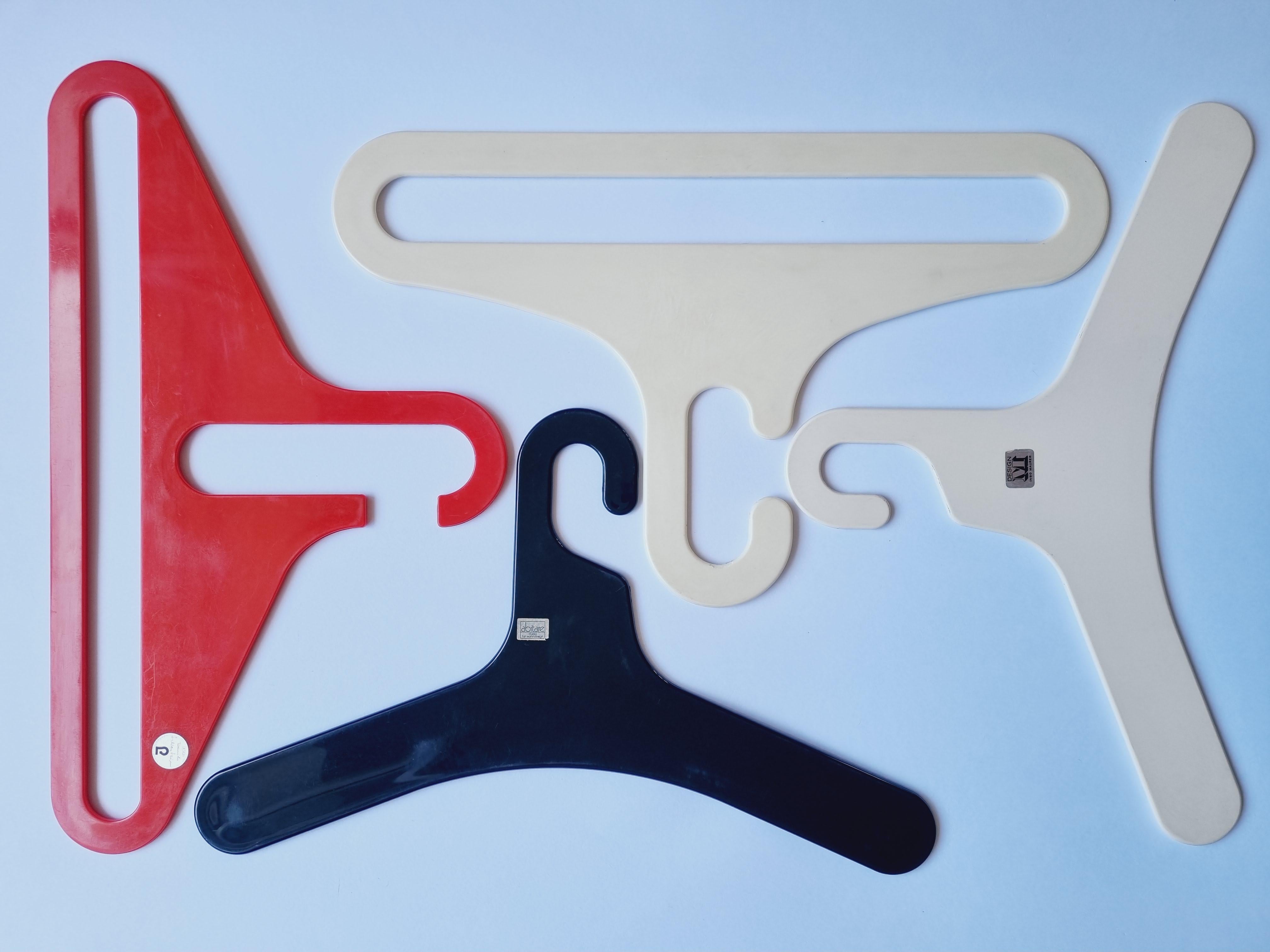 Set of Four Rare Coat Hangers, Ingo Maurer and Danilo Silvestrin, Italy, 1970s For Sale 3