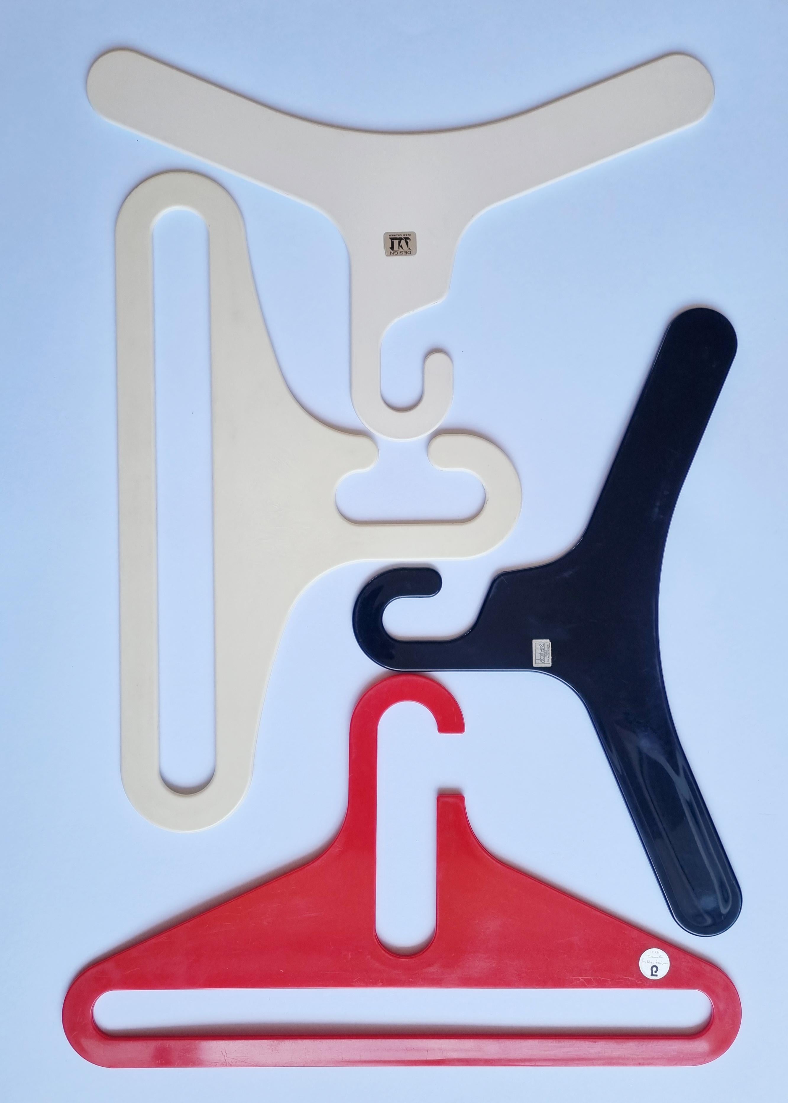 Set of Four Rare Coat Hangers, Ingo Maurer and Danilo Silvestrin, Italy, 1970s For Sale 4