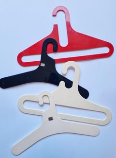 Set di quattro appendiabiti rari, Ingo Maurer e Danilo Silvestrin, Italia, anni '70