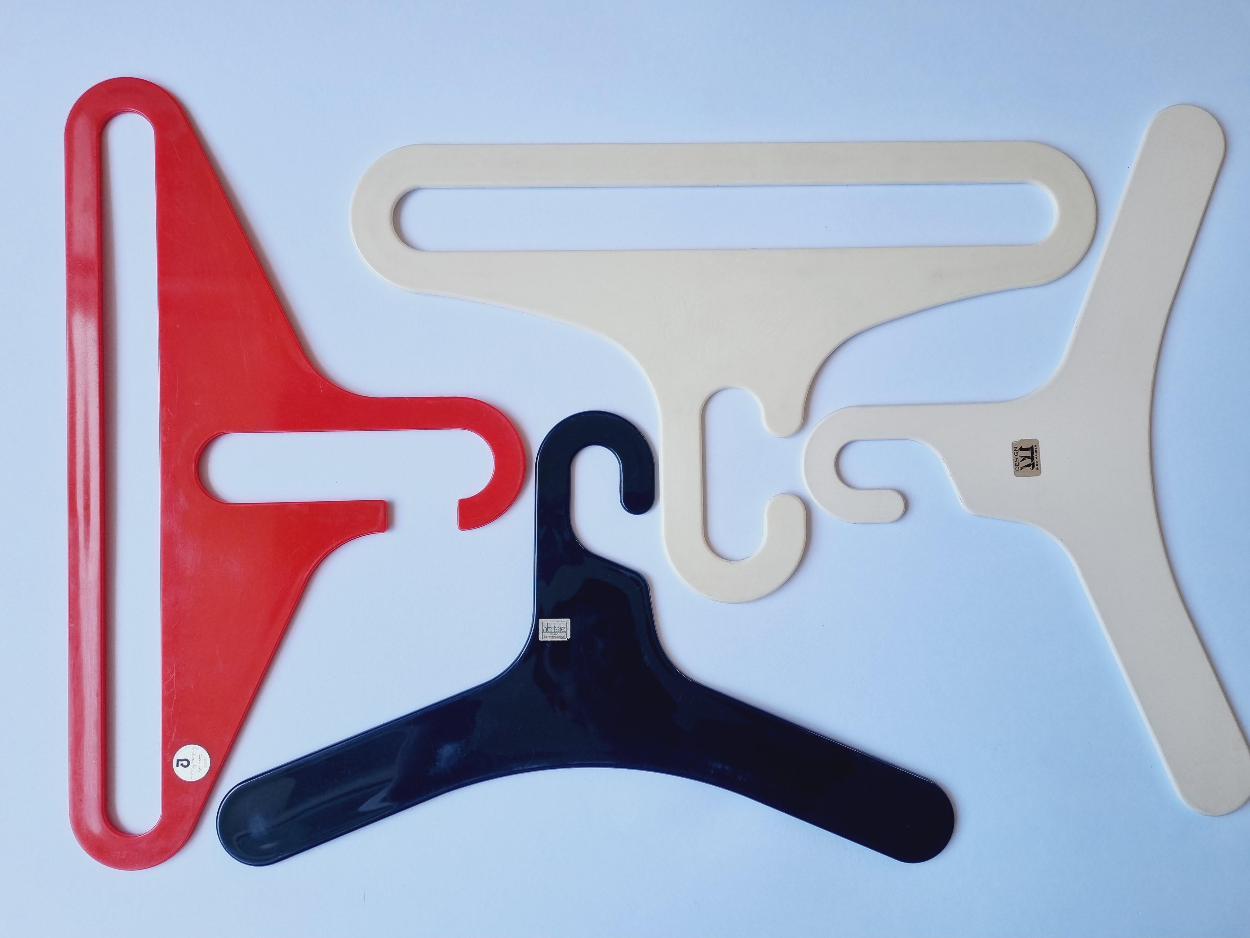 Set of Four Rare Coat Hangers, Ingo Maurer and Danilo Silvestrin, Italy, 1970s For Sale 1