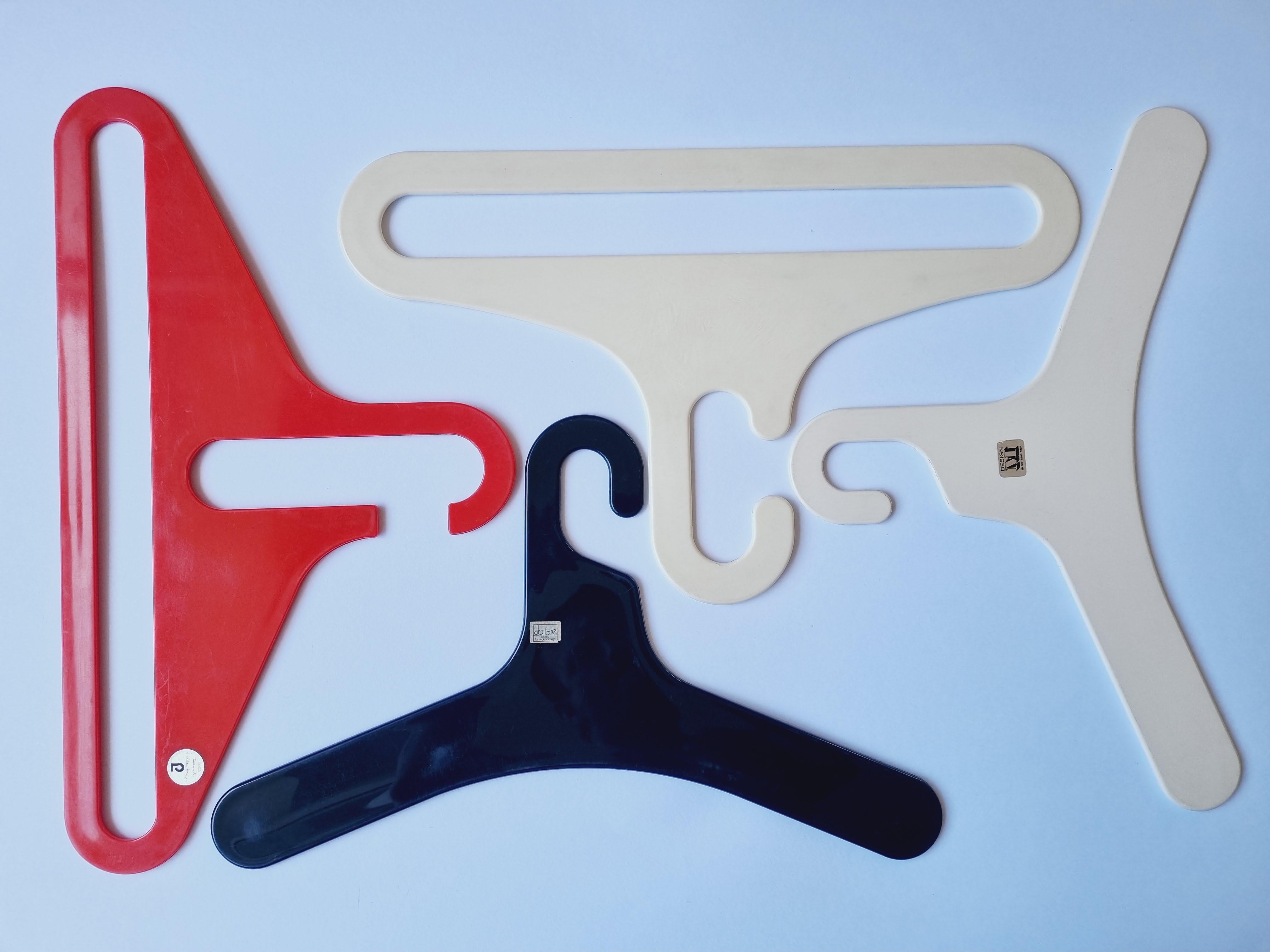 Set of Four Rare Coat Hangers, Ingo Maurer and Danilo Silvestrin, Italy, 1970s For Sale 2