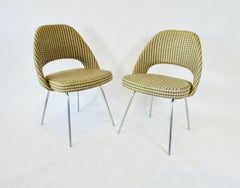 Set of Four Rare Early Production Eero Saarinen for Knoll Dining Chairs