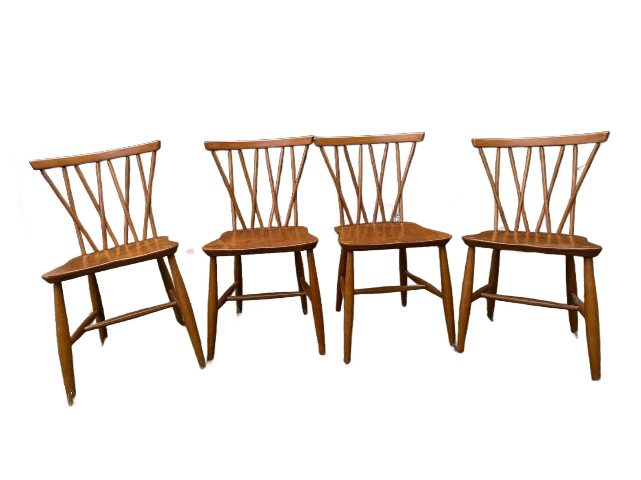 Set of Four Rare Ercol Candlestick Dining Chairs, Mid Century im Angebot 5