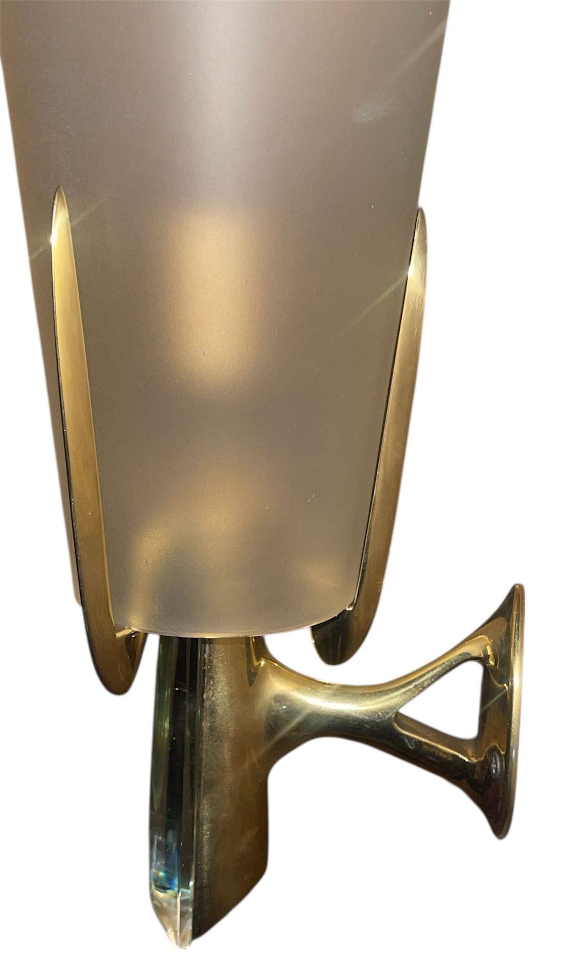 Satz von vier seltenen Wandleuchtern von Max Ingrand für Fontana Arte, Italien, 1959. 1