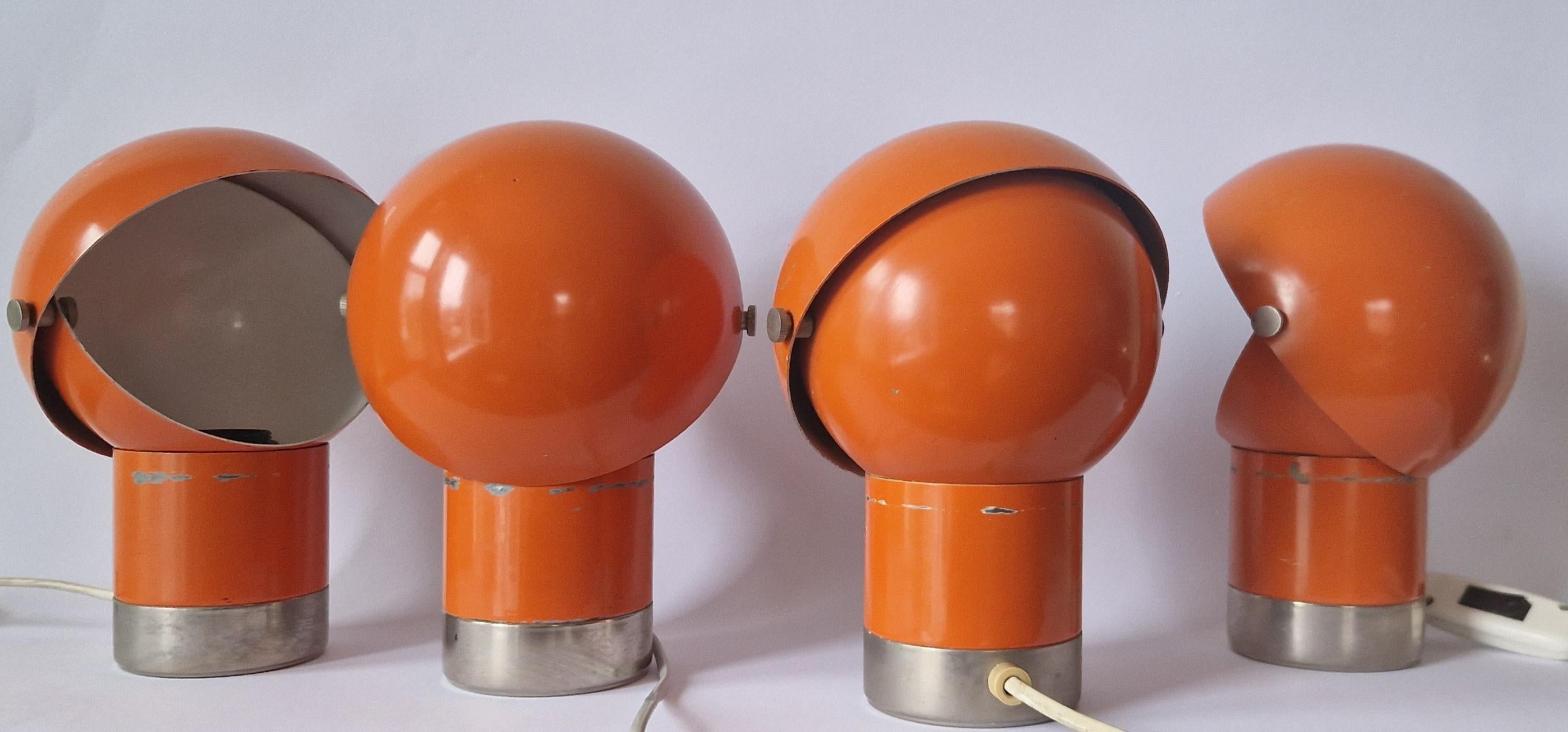 - Muy raro en conjunto
- La Era Espacial
- Tipo raro
- Muy bonito estilo de iluminación
- Marcado por etiqueta
- Astronauta, cosmonauta, astronauta
- También como aplique.