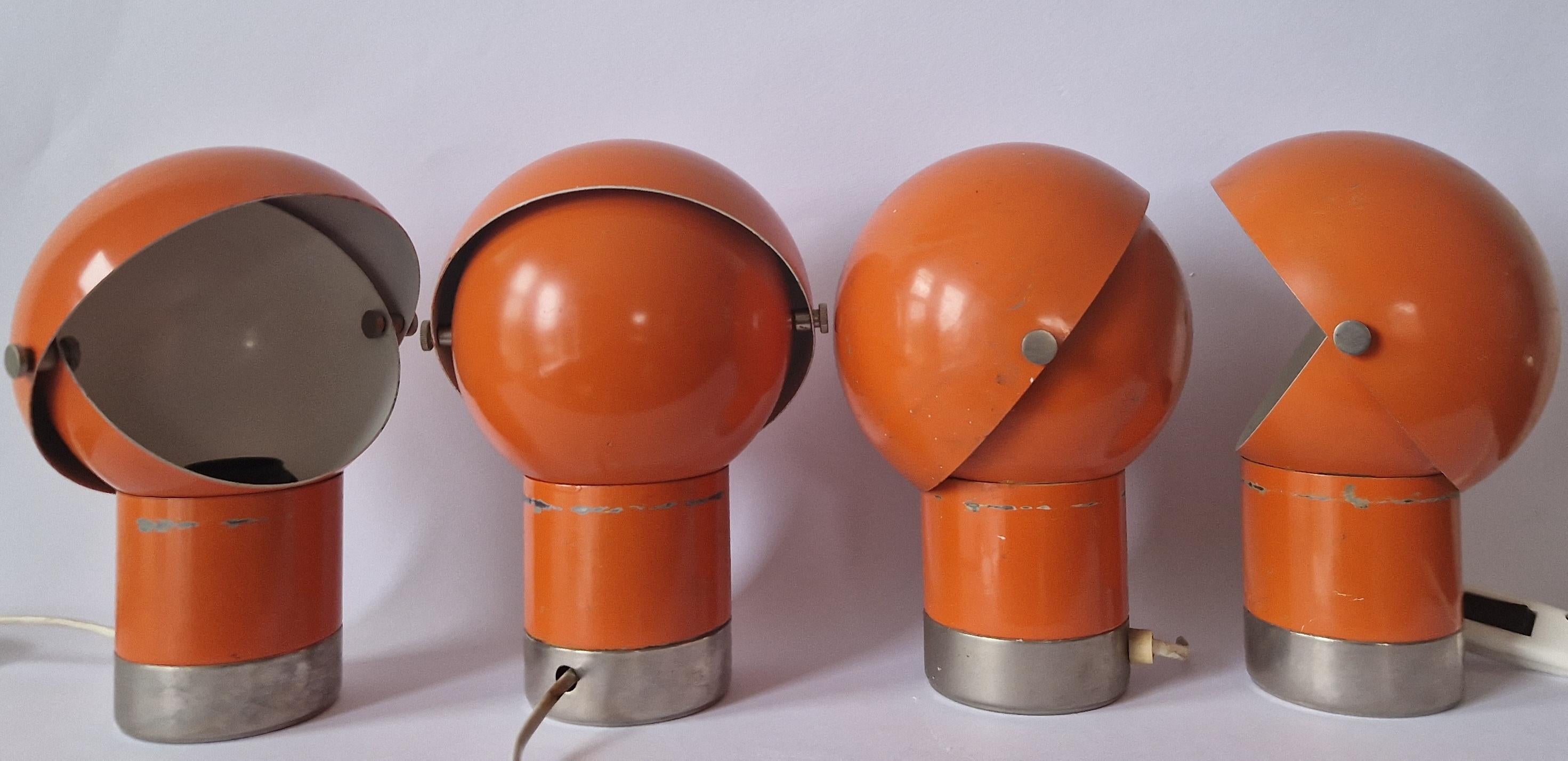 Juego de cuatro raras lámparas de mesa Astronauta Kamenicky Senov, Spaec Age, 1970s Checo en venta