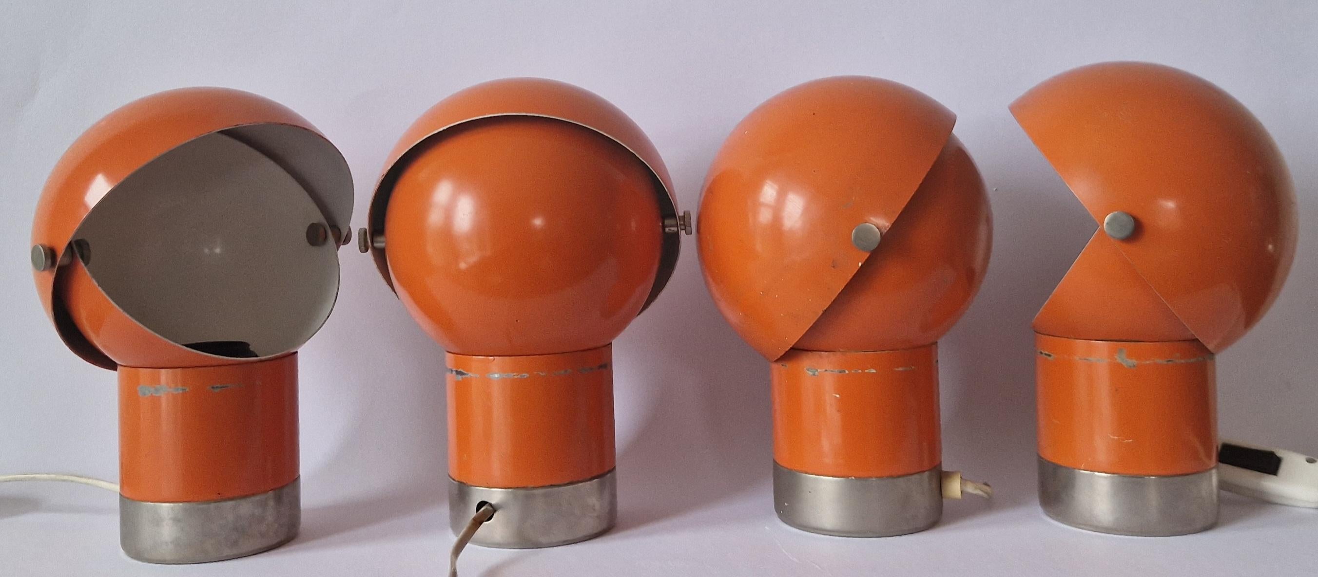 Juego de cuatro raras lámparas de mesa Astronauta Kamenicky Senov, Spaec Age, 1970s finales del siglo XX en venta