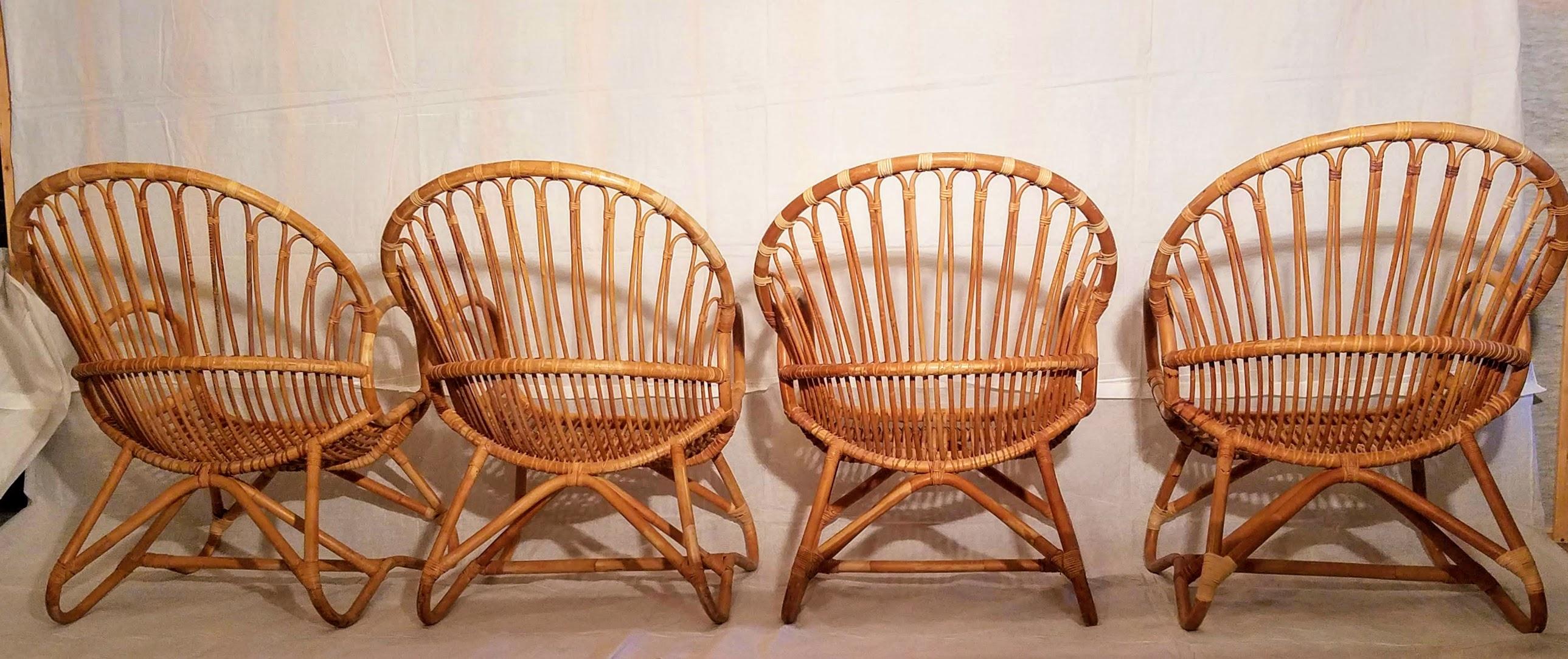 Mid-19th Century Four Rattan Lounge Chairs with Center Table Dirk van Sliedregt, 1960s
