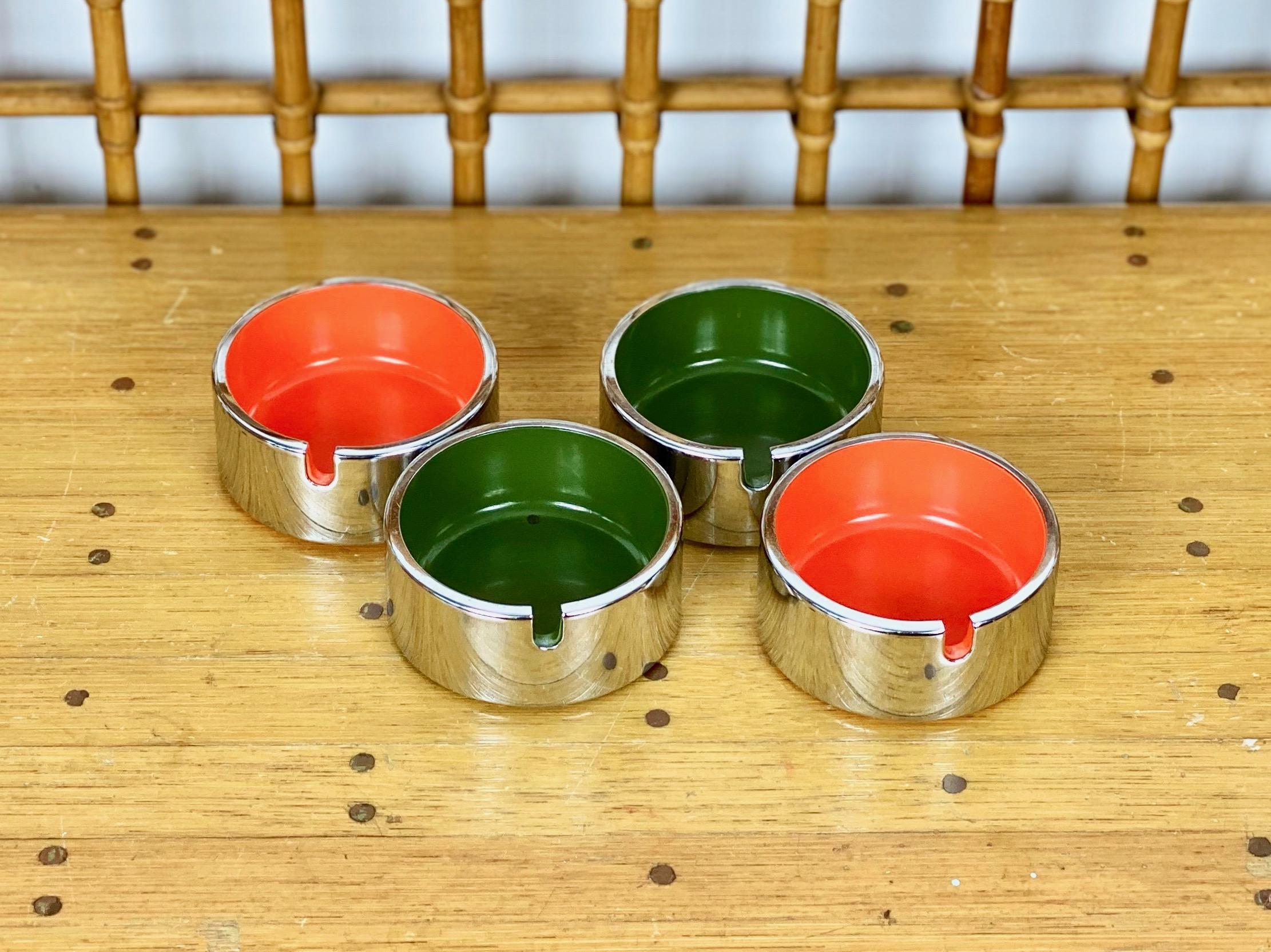 Set of 4 stackable ashtrays (Pat. Pend. 4018039) by the Japanese designer Isamu Kenmochi.

The ashtrays are marked with: 'patent pending', so these are early editions from the early 1960s before they were produced by Maru Trend Pacific inc. in Los