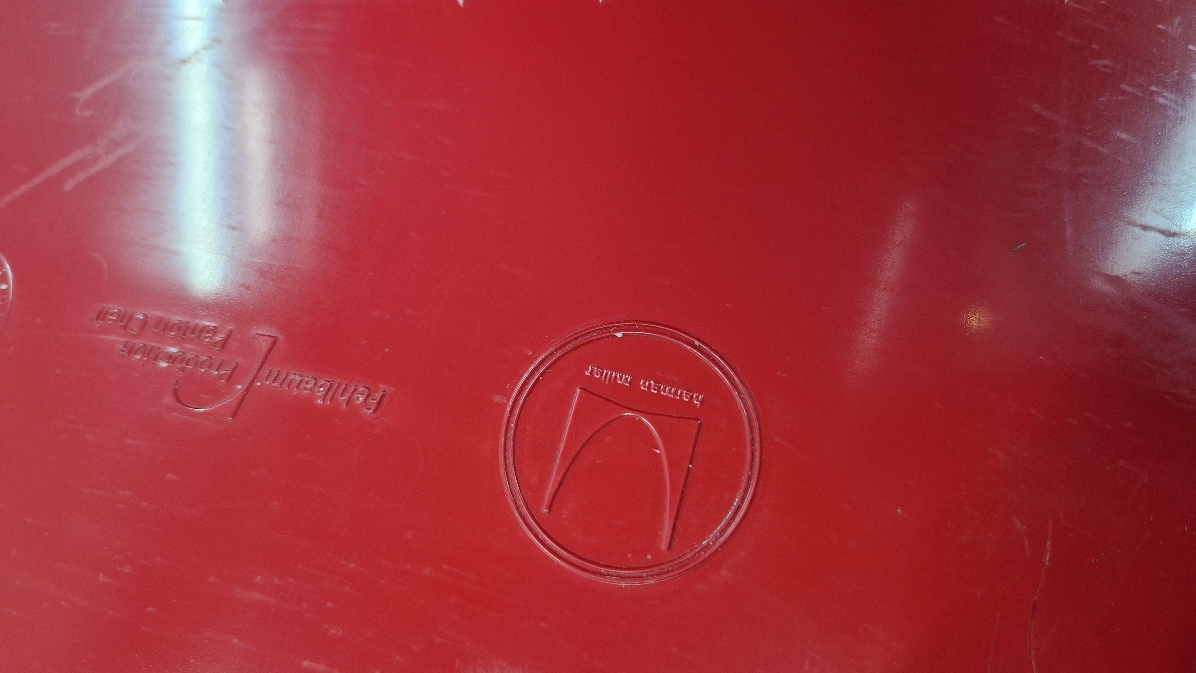 Set di quattro sedie rosse di Verner Panton per Herman Miller/Fehlbaum, anni '70 in vendita 4