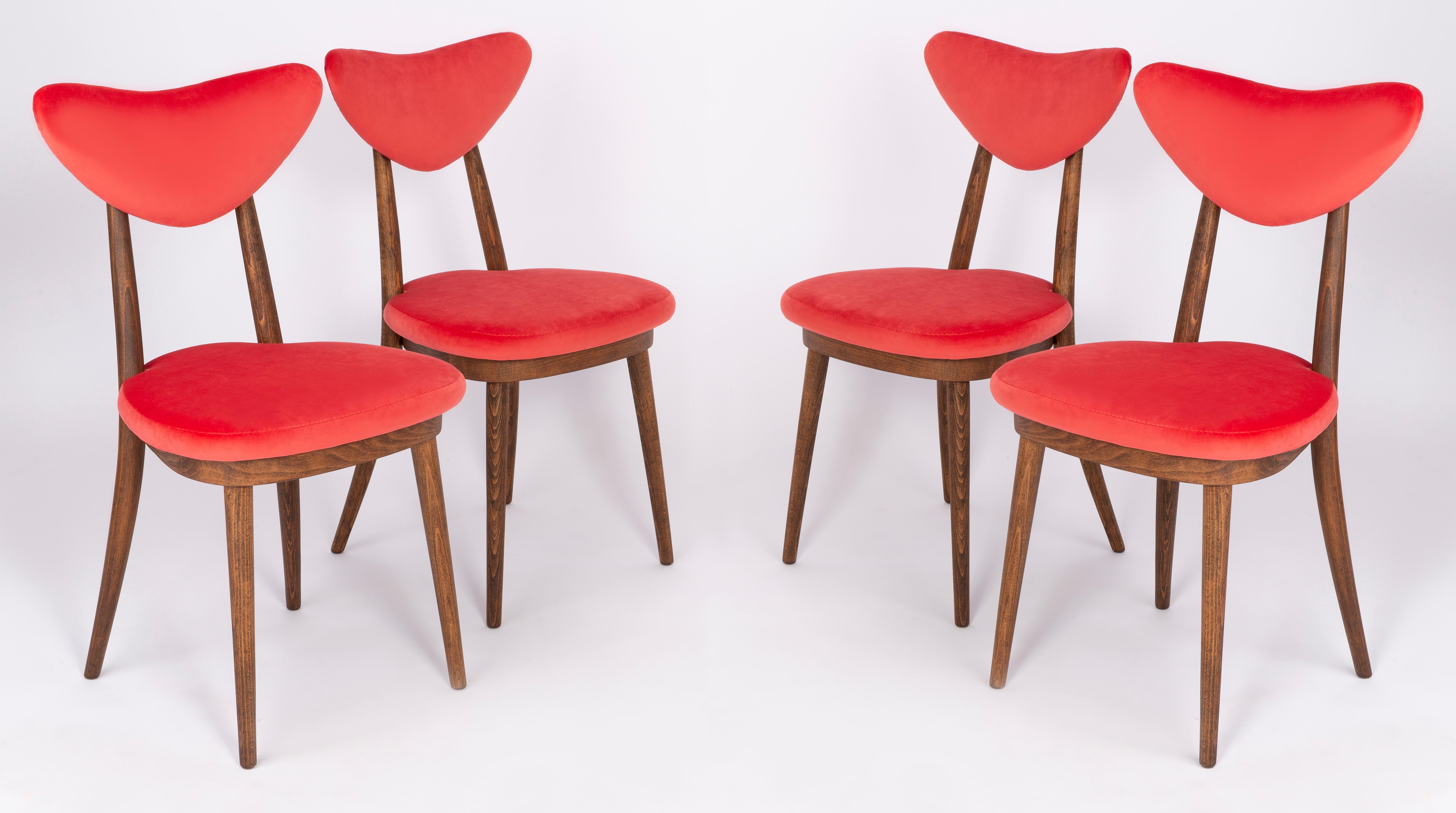 A set of 4 chairs type A5828. Colloquially called 