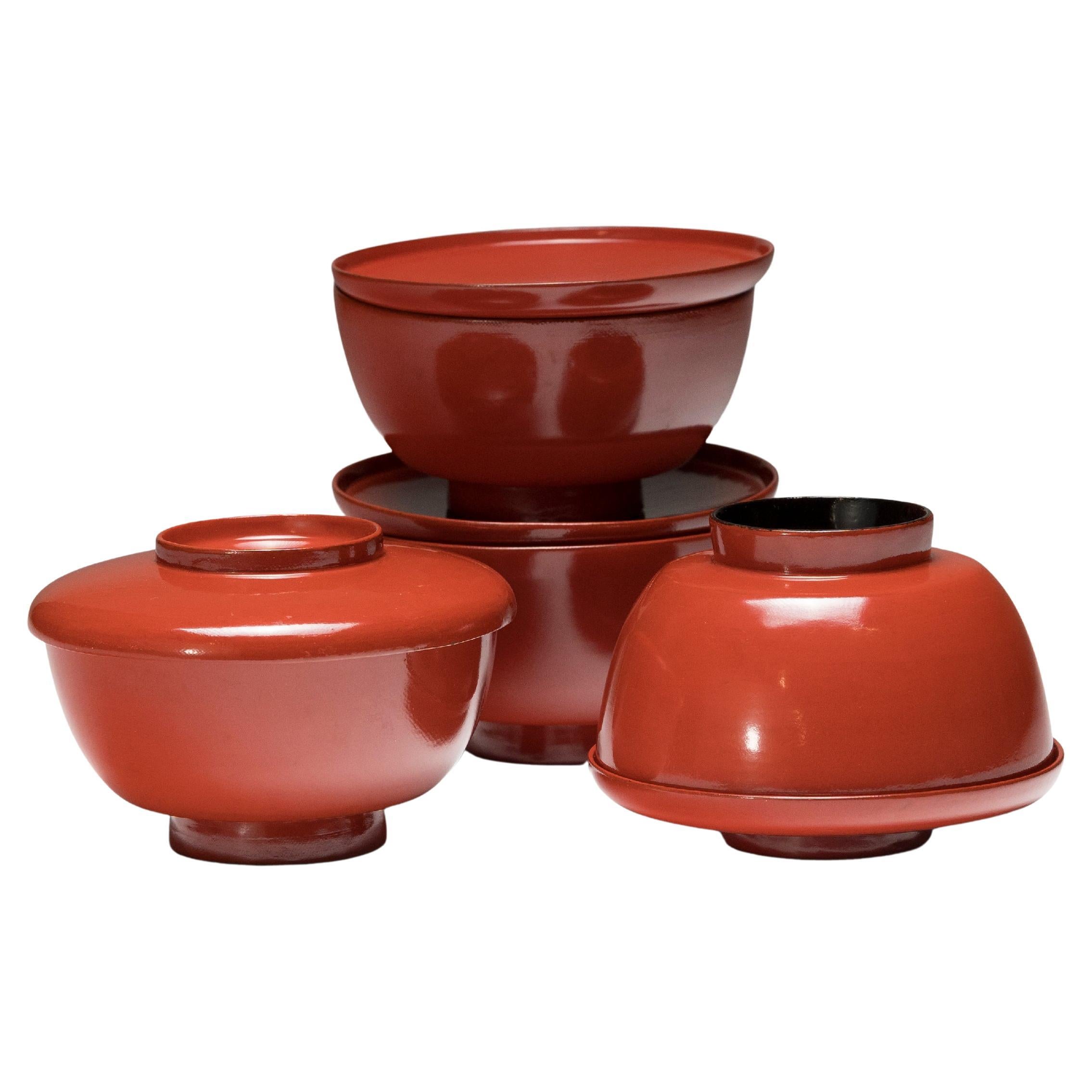 Set of Four Japanese Red Lacquer Bowls With Lids For Sale