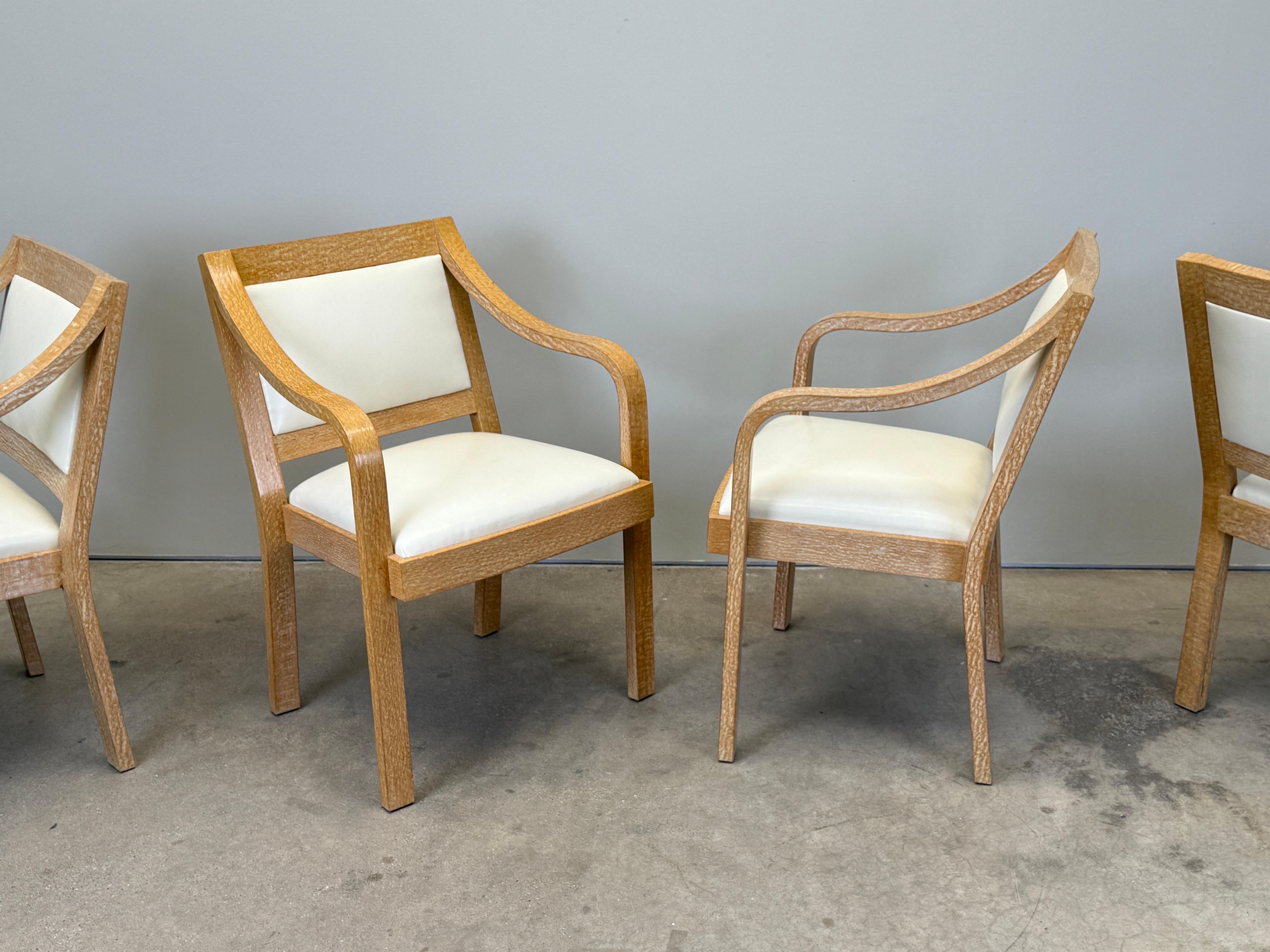 Juego de cuatro sillones 