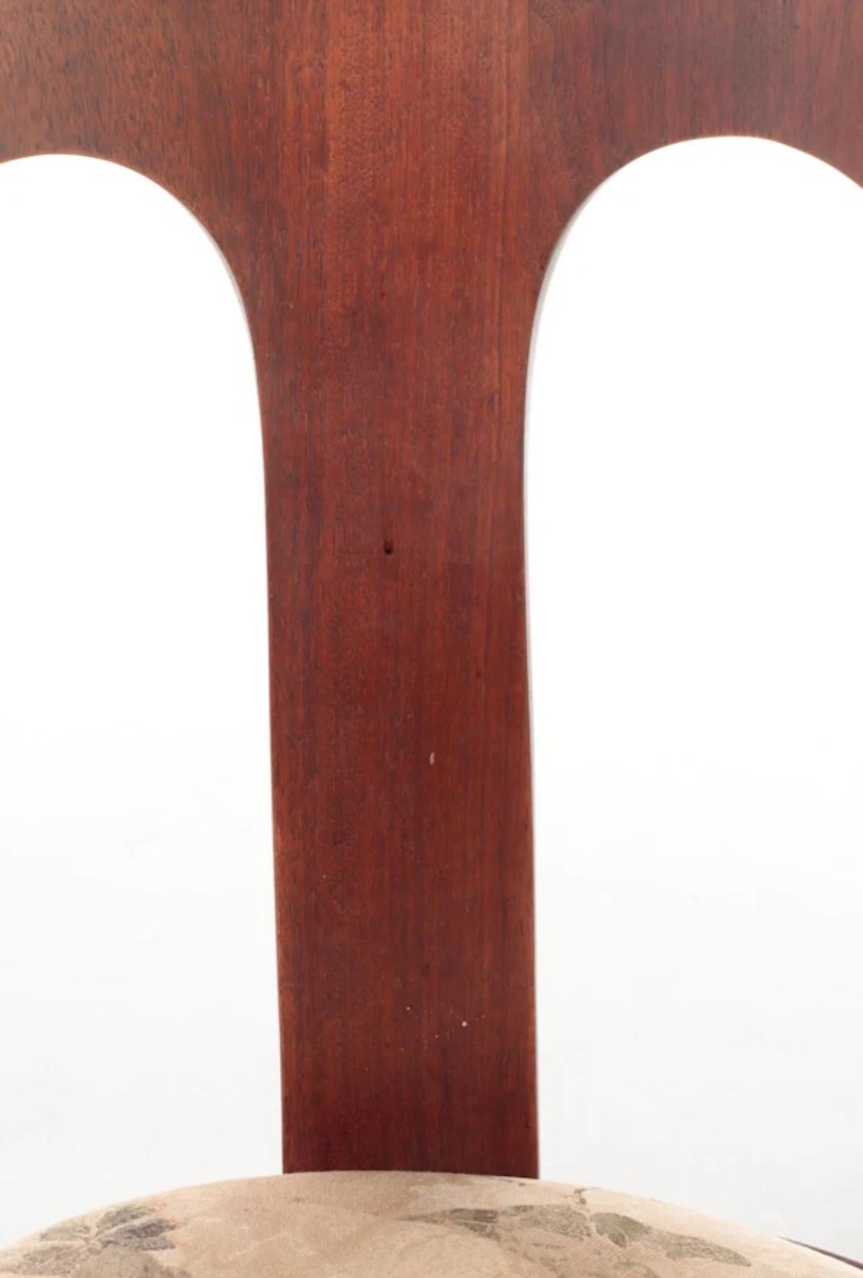 Set of Four Regency Mahogany Spoon Back Dining Chairs 2