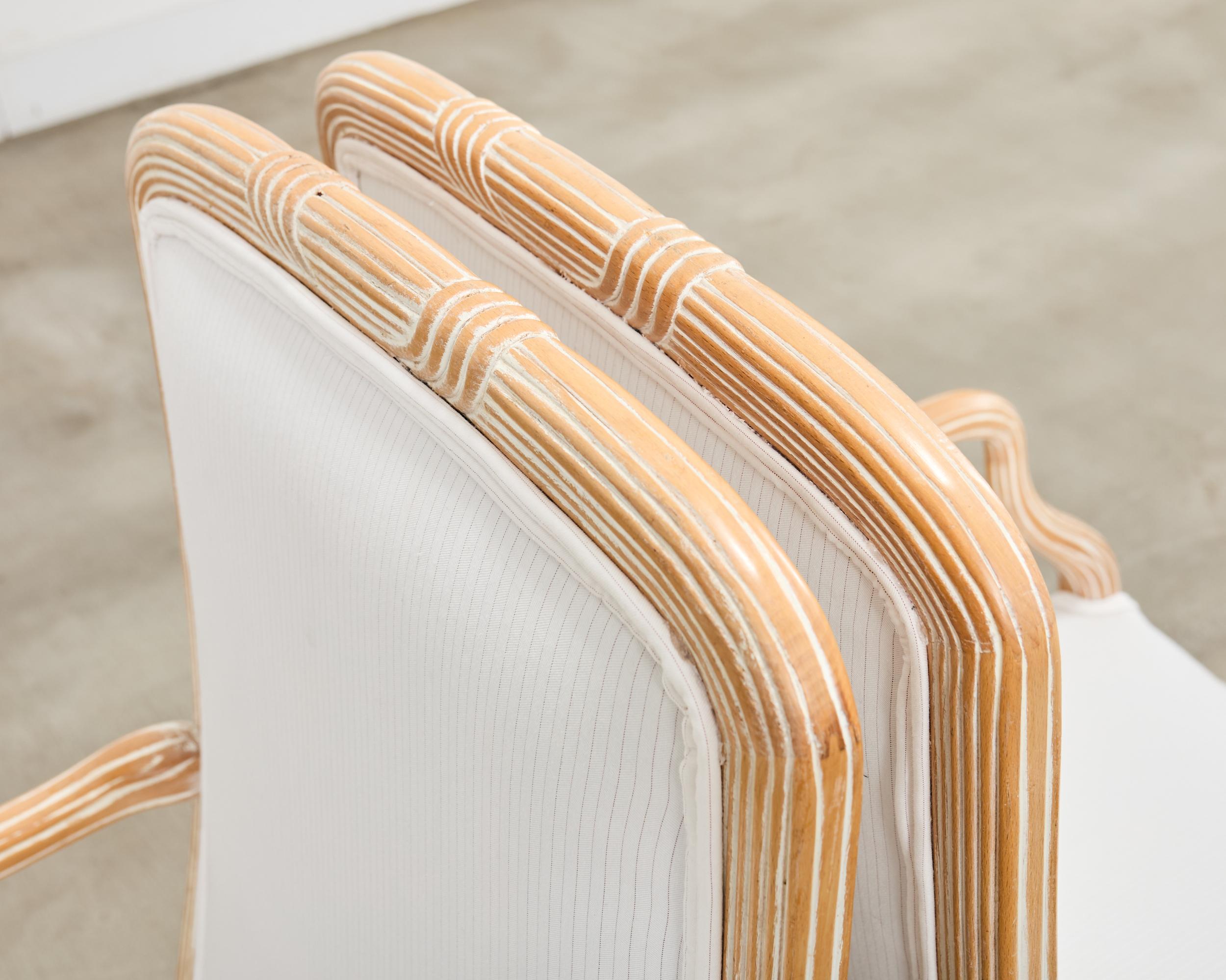 Juego de cuatro sillas de comedor de abedul rubio cerúleo estilo Regencia en venta 5