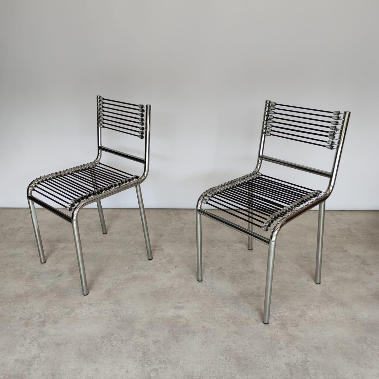 Mid-Century Modern Ensemble de quatre chaises Bauhaus René Herbst 