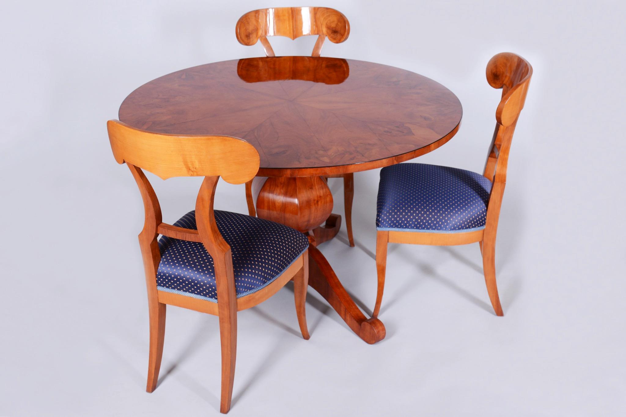 Vierer-Set restauriertes Biedermeier Kirschbaumholz, Revive Polen, Österreich, 1820er Jahre (Österreichisch) im Angebot