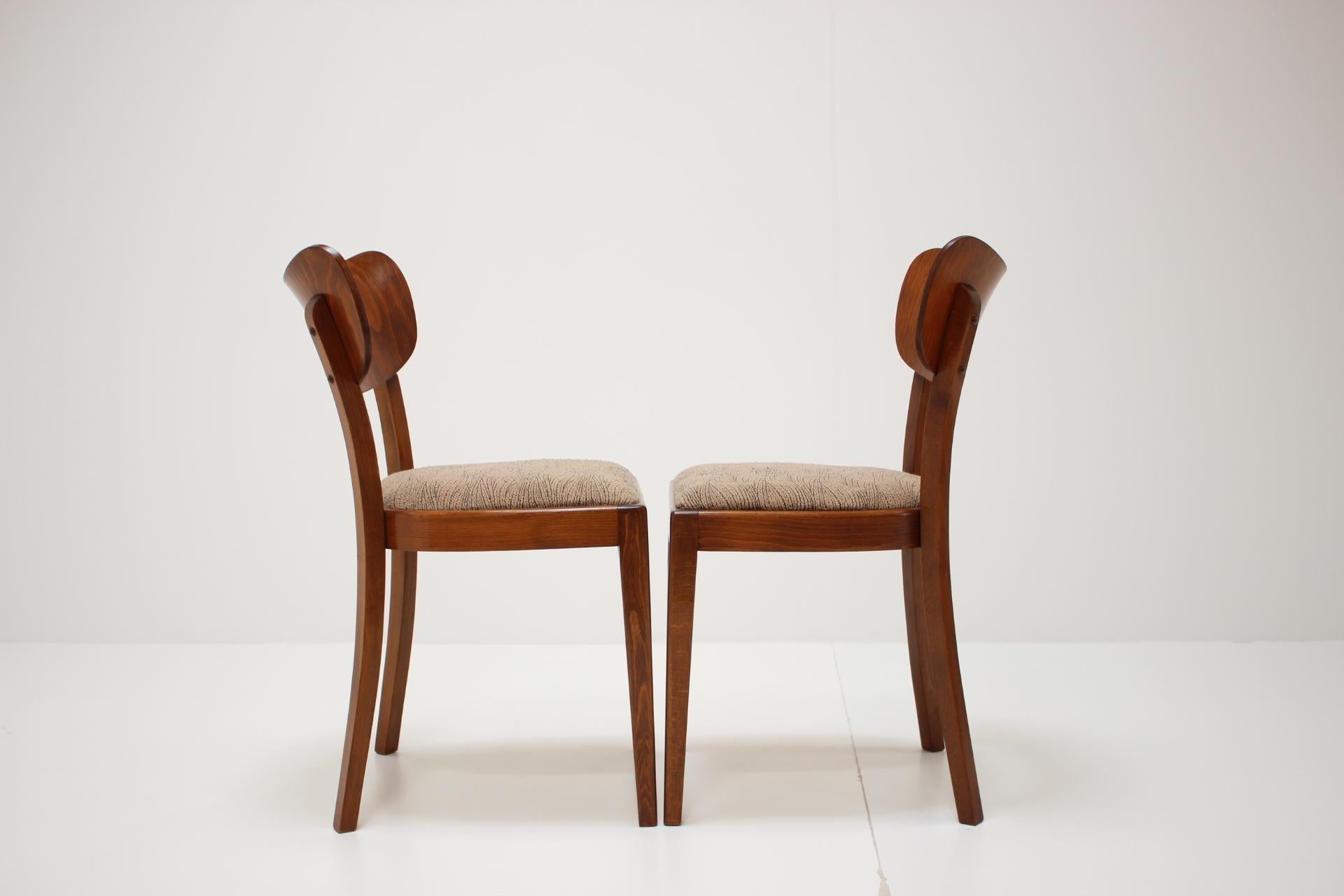Set of Four Restored Dining Chairs Designed by Jindřich Halabala, 1960s 5