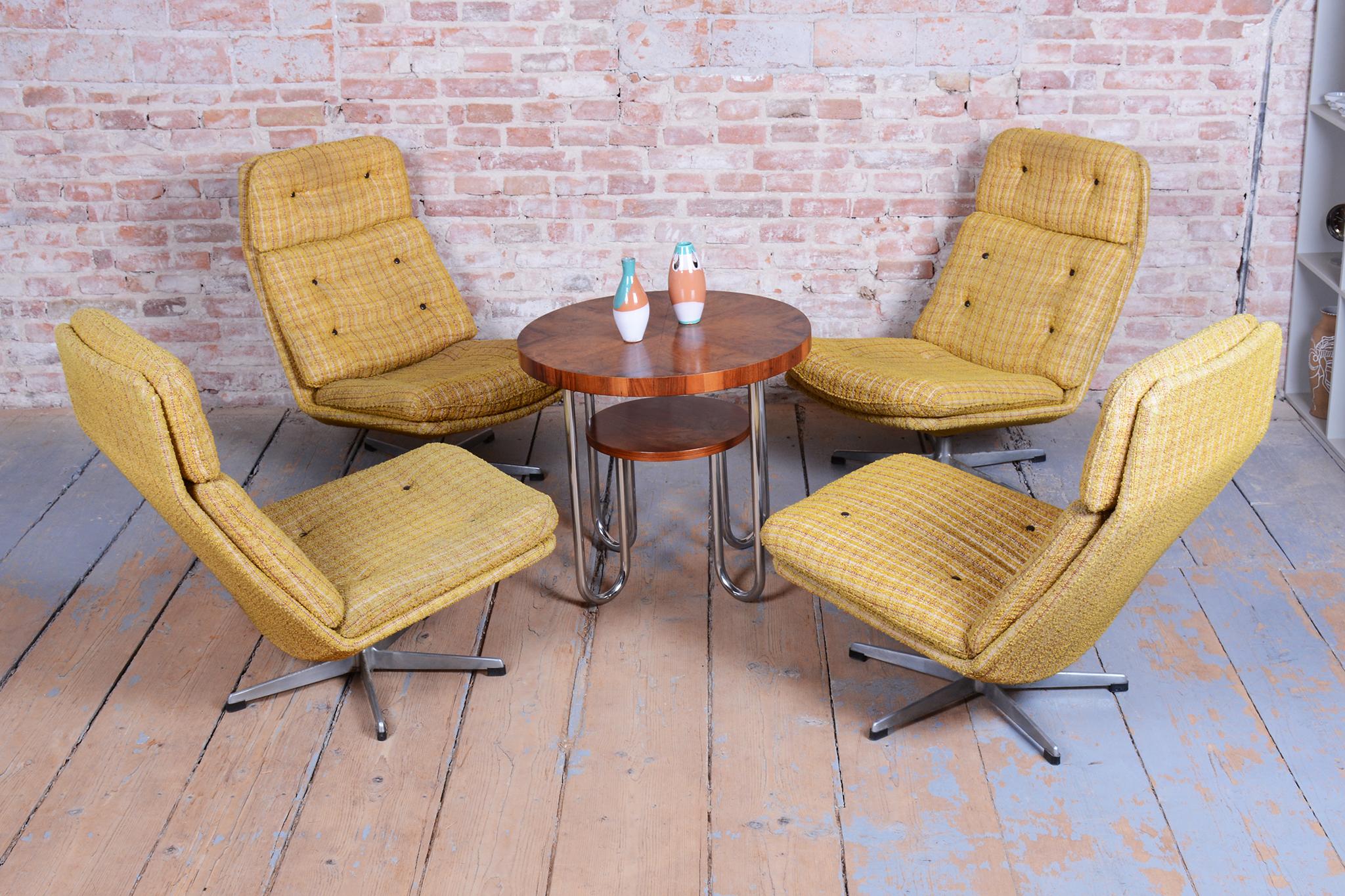 Set of Four Restored Mid-Century Swivel Chairs, by Gerald  Neusser, Czech, 1960s For Sale 11