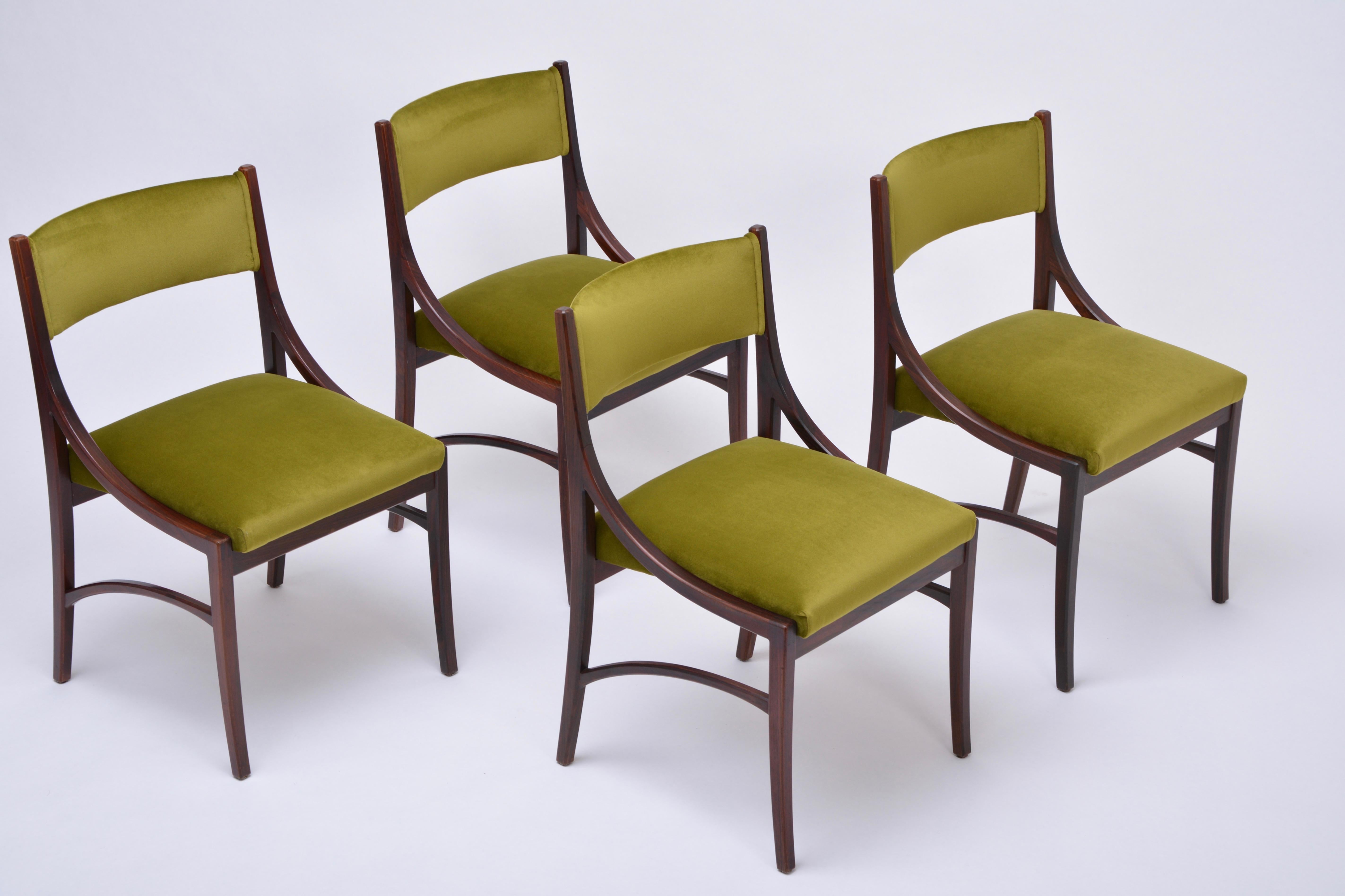 Set of four Mid-Century Modern Green reupholstered Dining Chairs by Ico Parisi  1