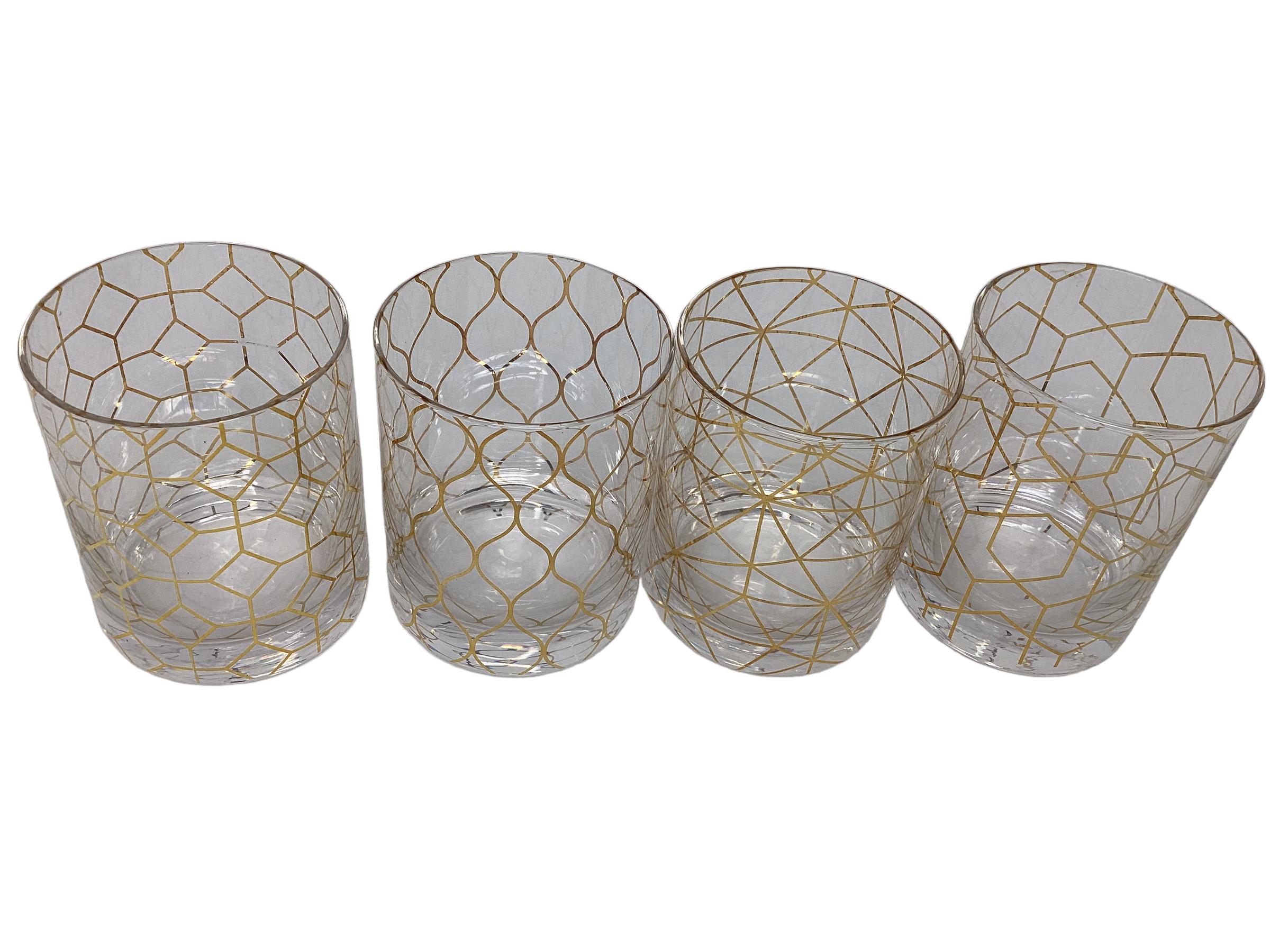 Set of Four Rocks Glasses with Geometric Shapes  In Good Condition For Sale In Chapel Hill, NC