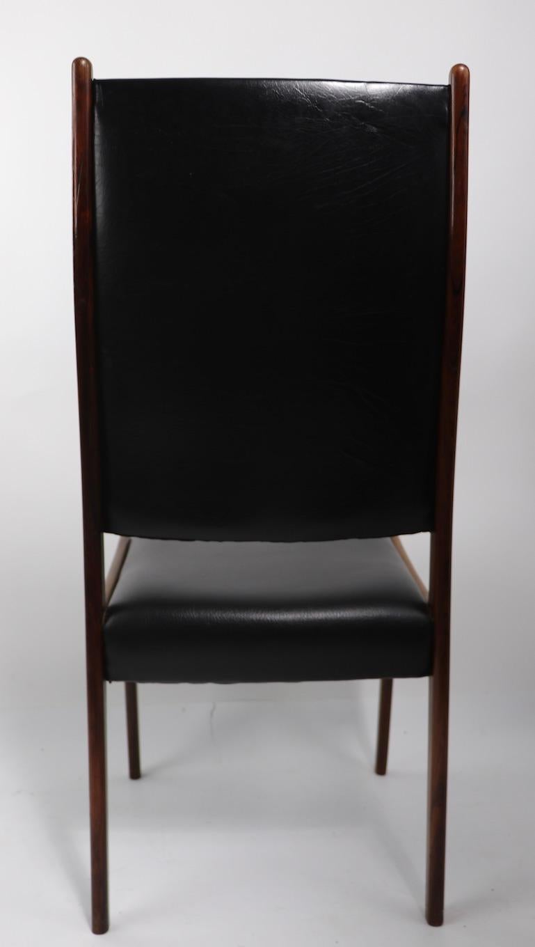 Set of Four Rosewood Dining Chairs by Johannes Andersen for Mogens Kold For Sale 2