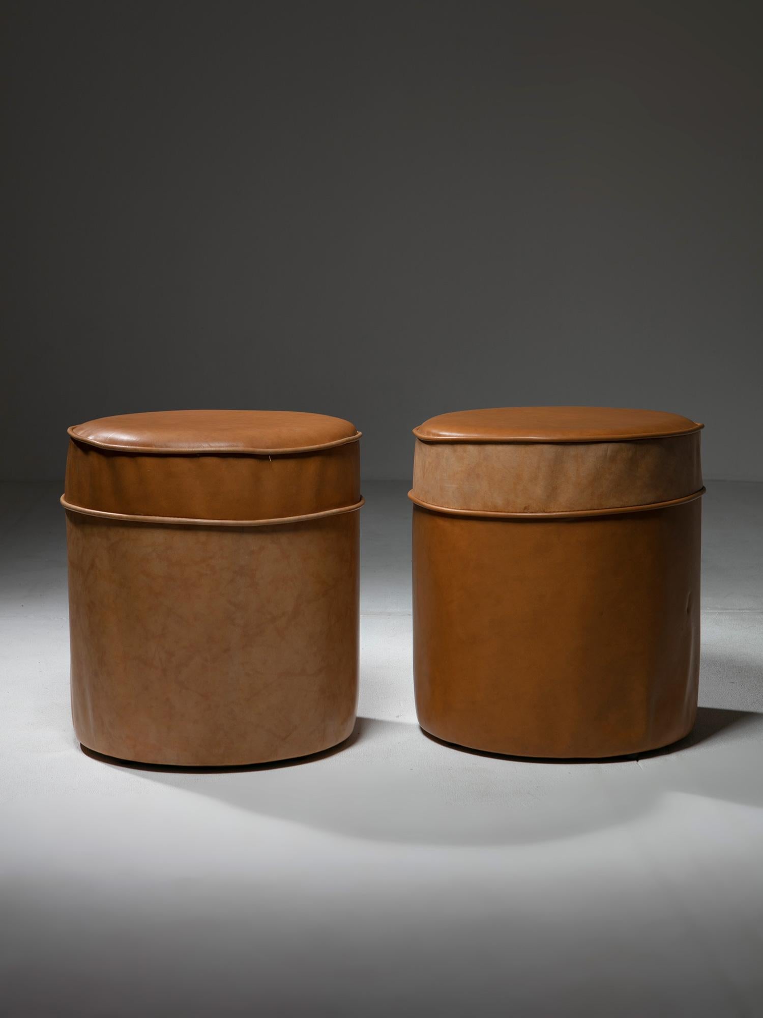 Set of Four Round Leather Stools, Italy, 1970s For Sale 2