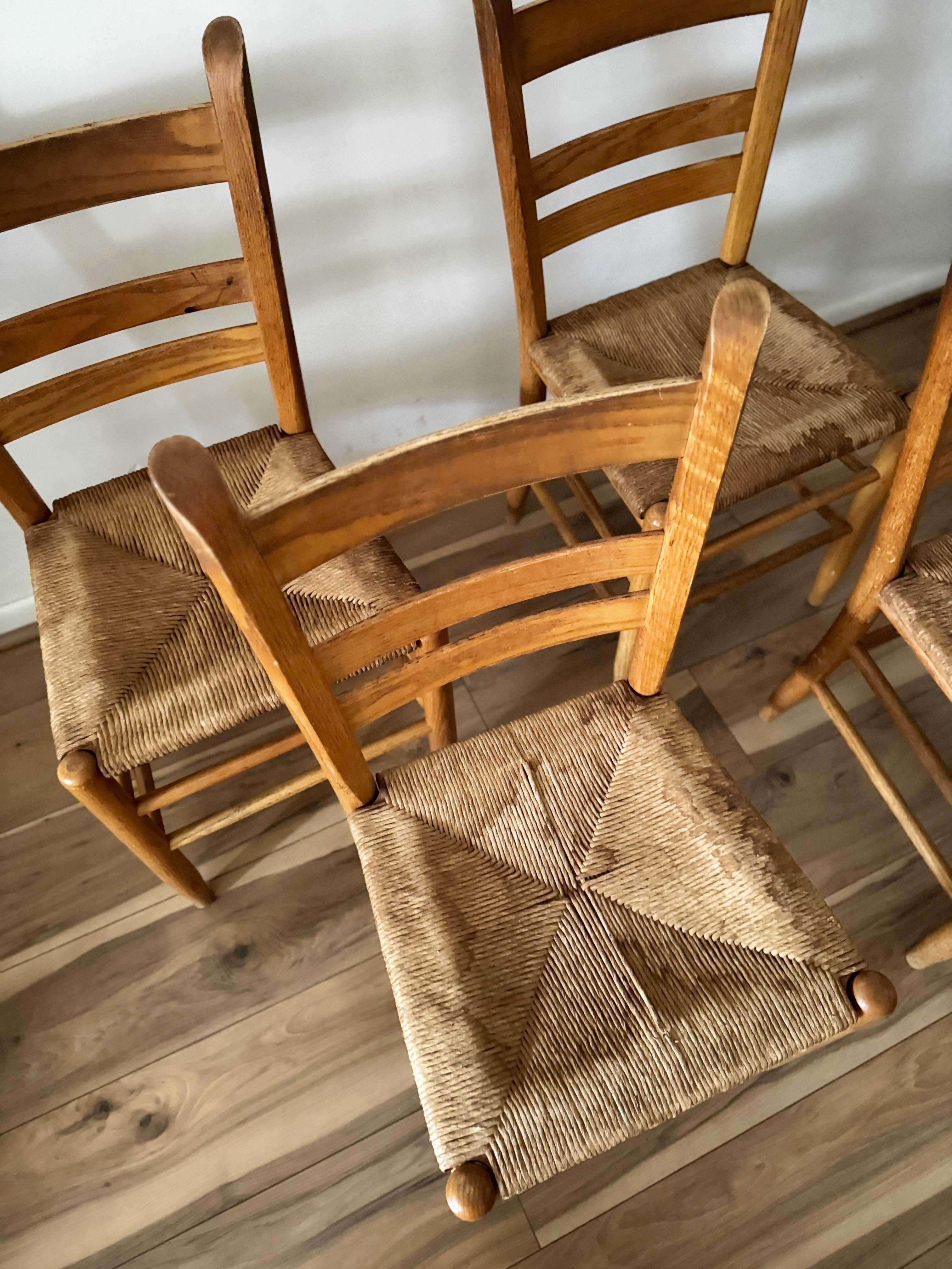 20th Century Set of Four Rustic Vintage Oak and Rush Seat Dining Chairs With Ladder Backs 