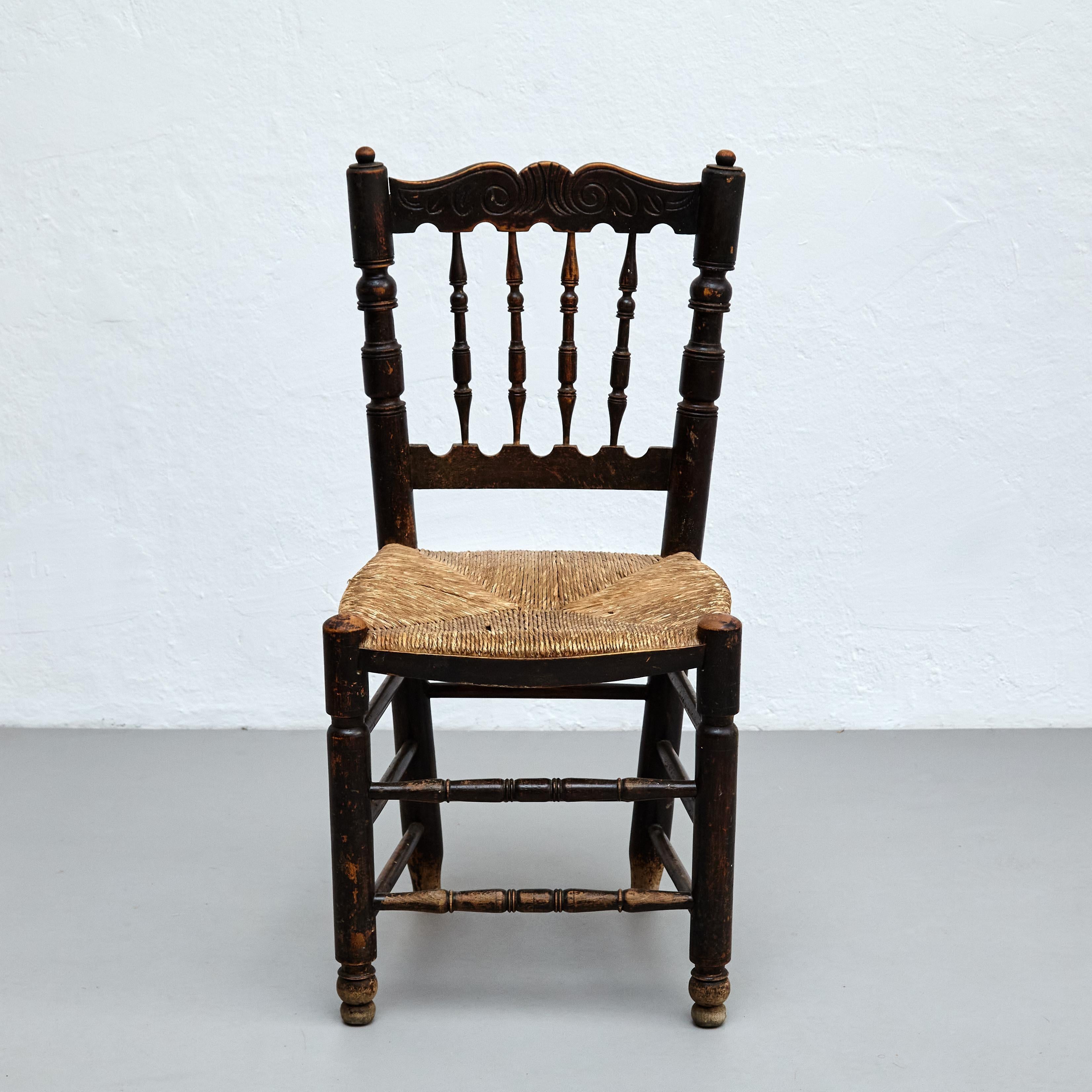 Set of Four Rustic Wood French Chairs, circa 1950 For Sale 10