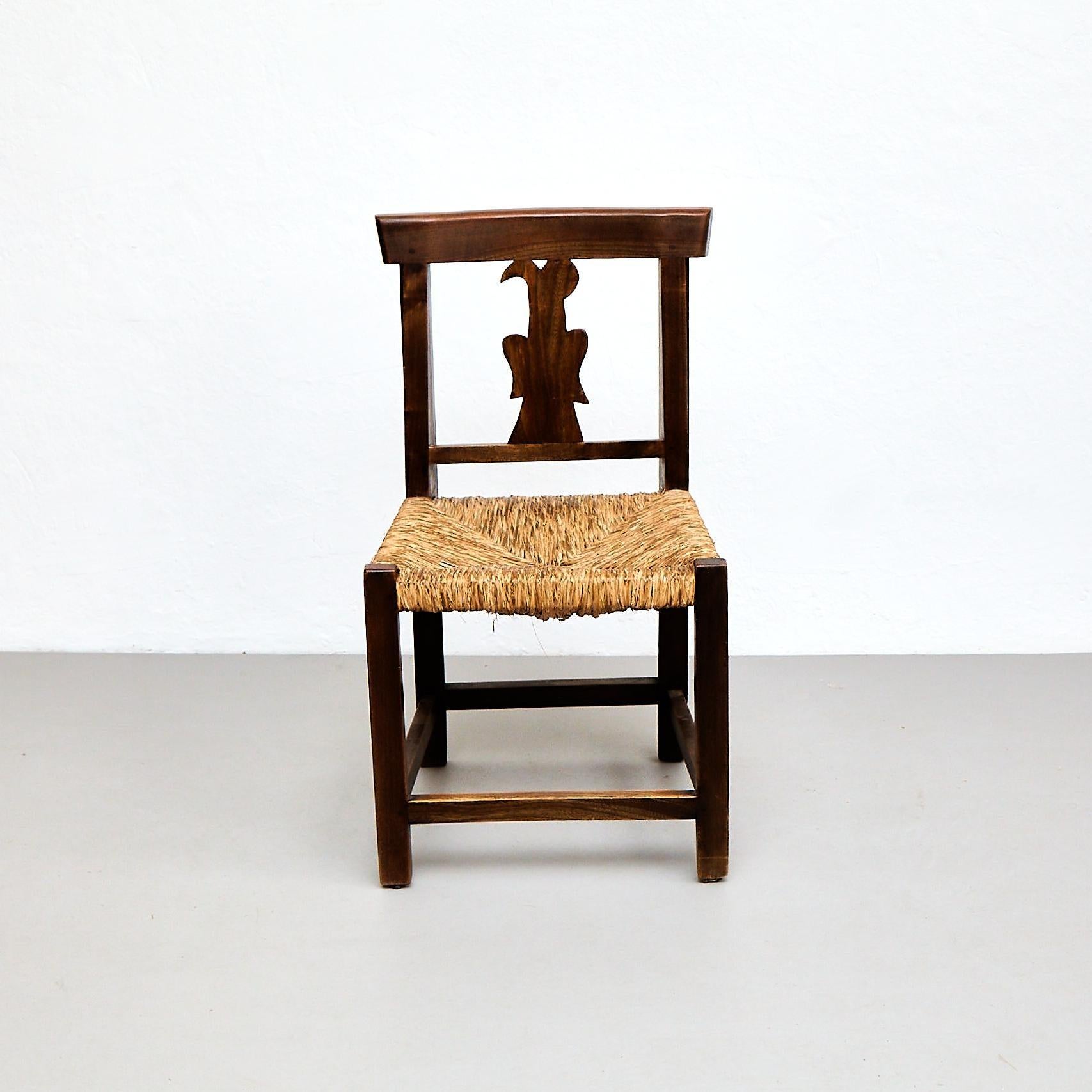 Set di quattro sedie francesi in legno rustico, circa 1950 in vendita 1