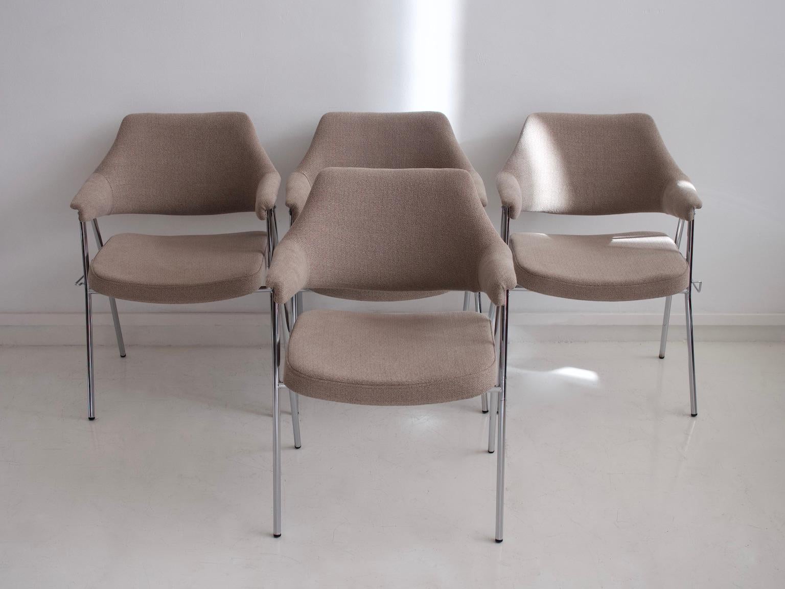 Set of four chairs, model S 636, designed by Hanno von Gustedt for Thonet in the 1960s. Renewed chrome-plated tubular steel structure, with plywood seat and back reupholstered in grey linen-blend fabric.