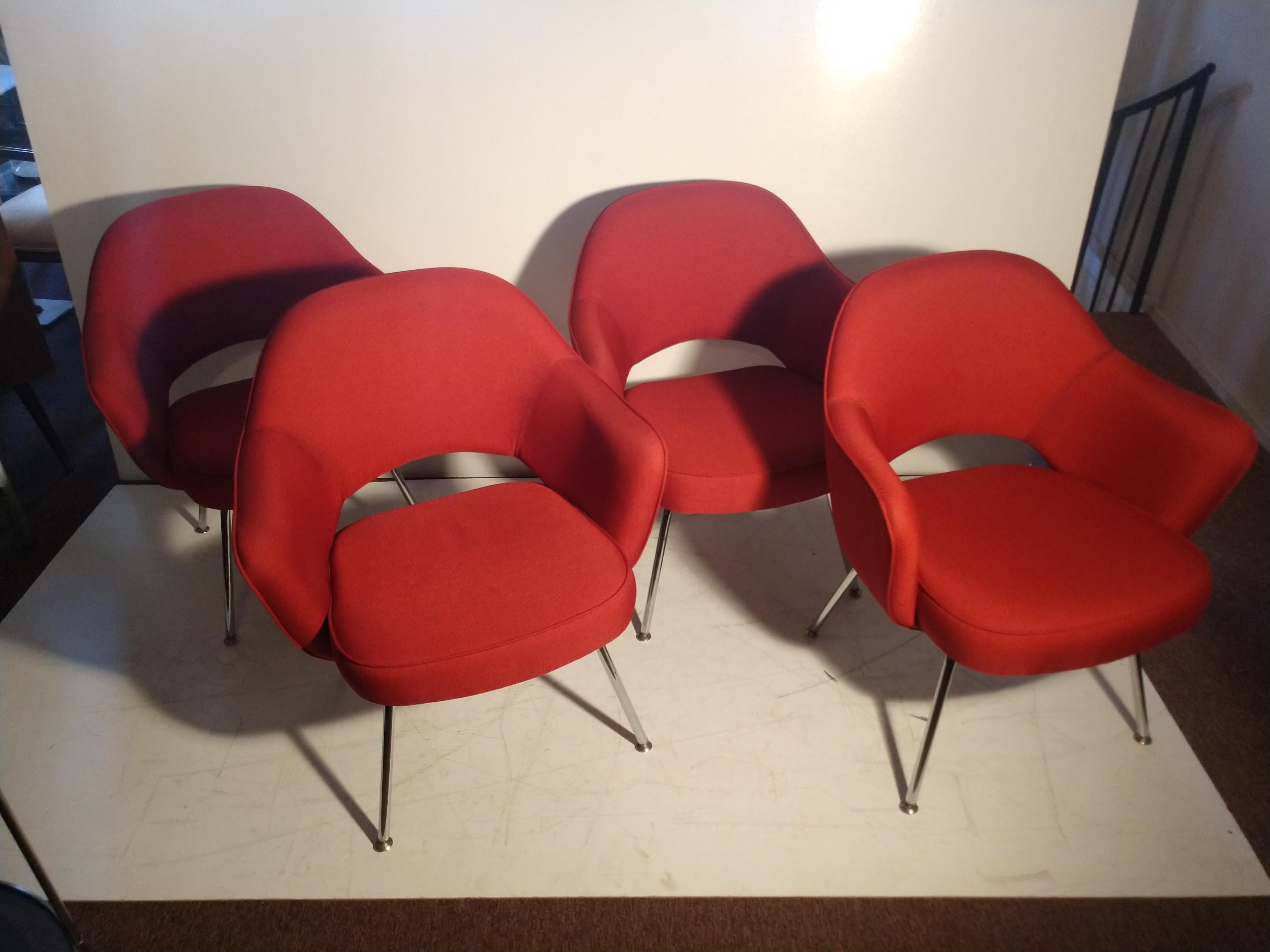 Fabric Set of Four Saarinen Executive Chairs in Red Knoll