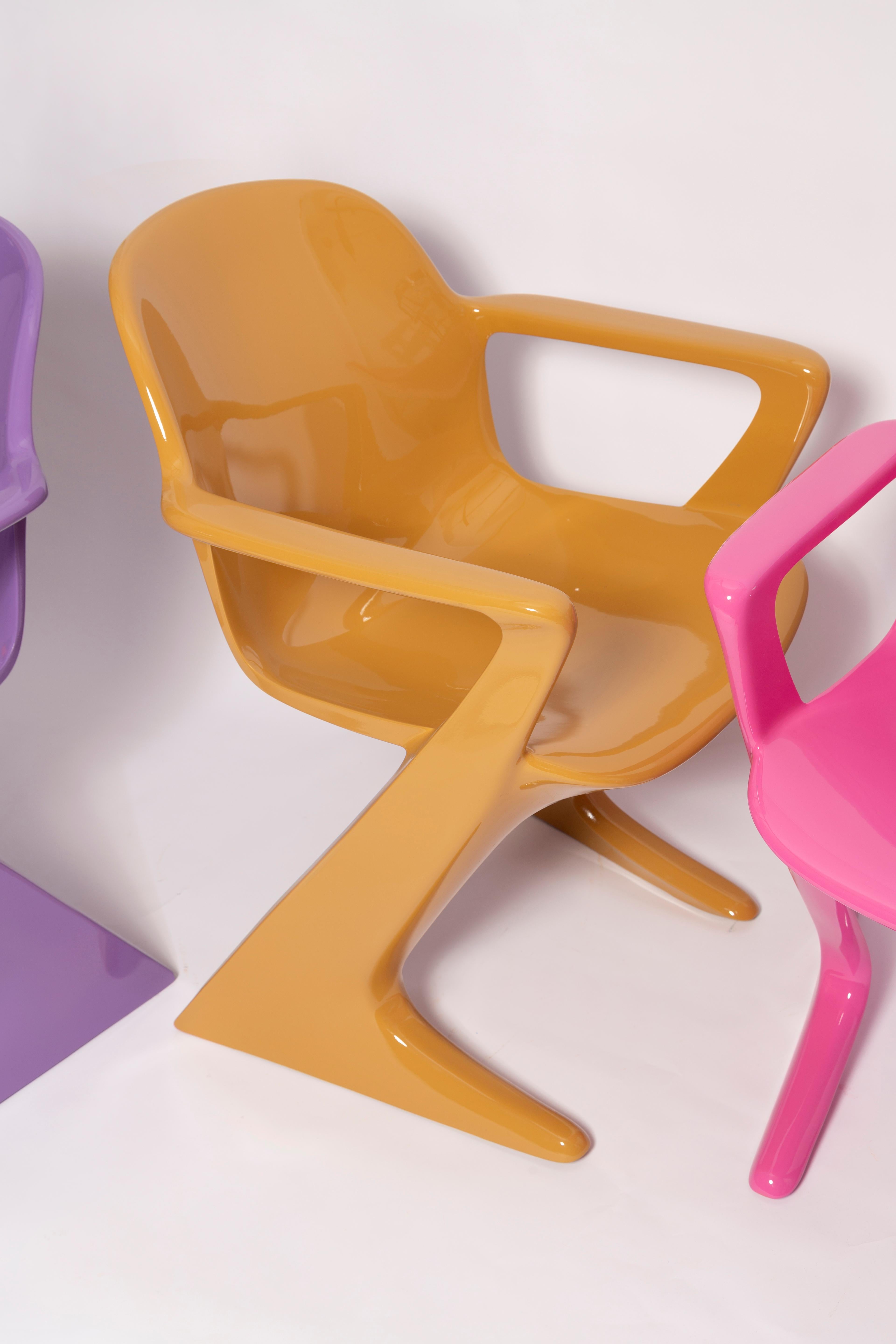 Set of Four Sand Pink Purple and Red Kangaroo Chairs, Ernst Moeckl, Germany 1960 For Sale 2